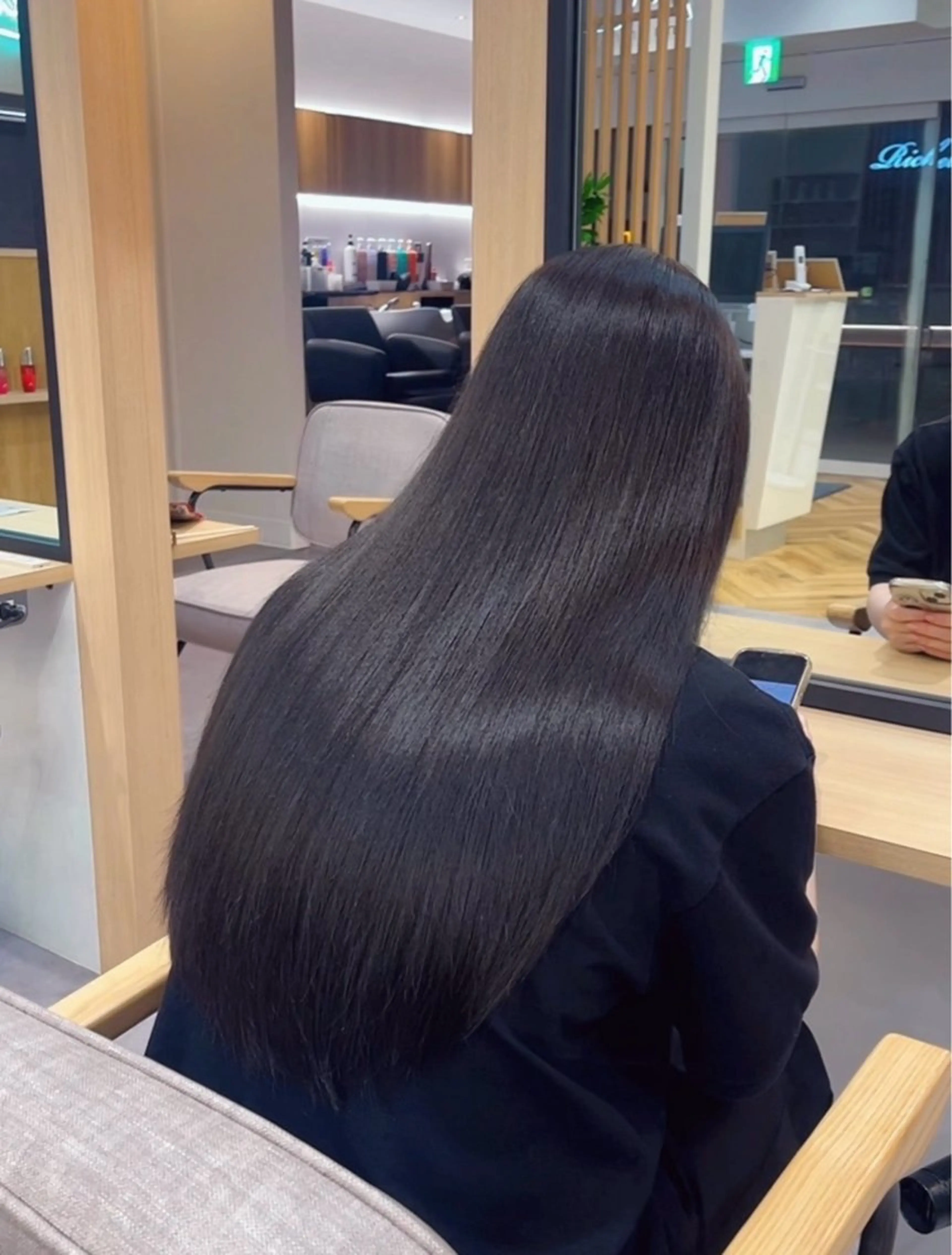 ロング トリートメント カット 縮毛矯正 トリートメント 🦋大類 奏愛🦋のヘアスタイル