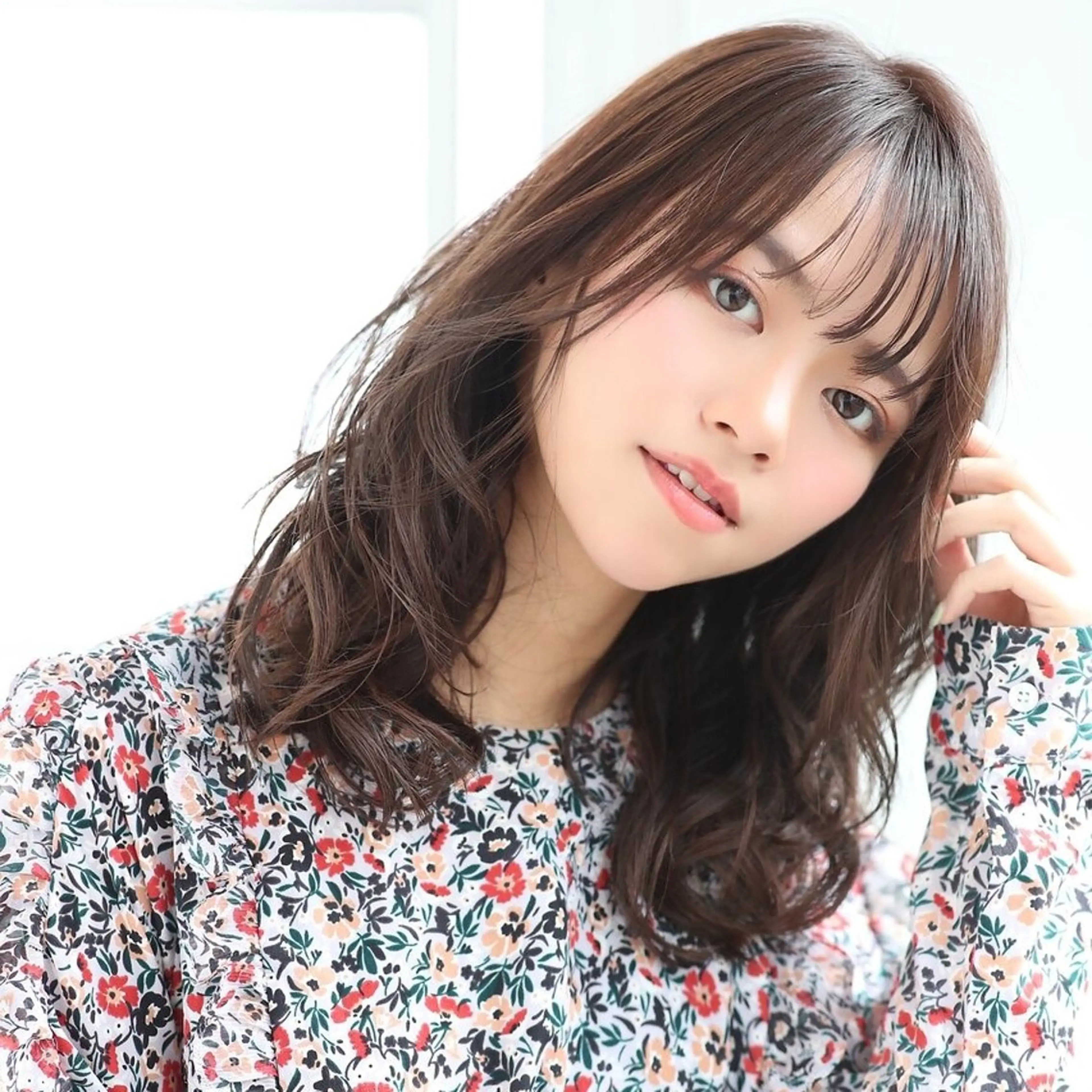 セミロング カラー パーマ 小顔カット カット ヘアカラー トリートメント 自由が丘×似合わせ ディレクター枦山大将のヘアスタイル