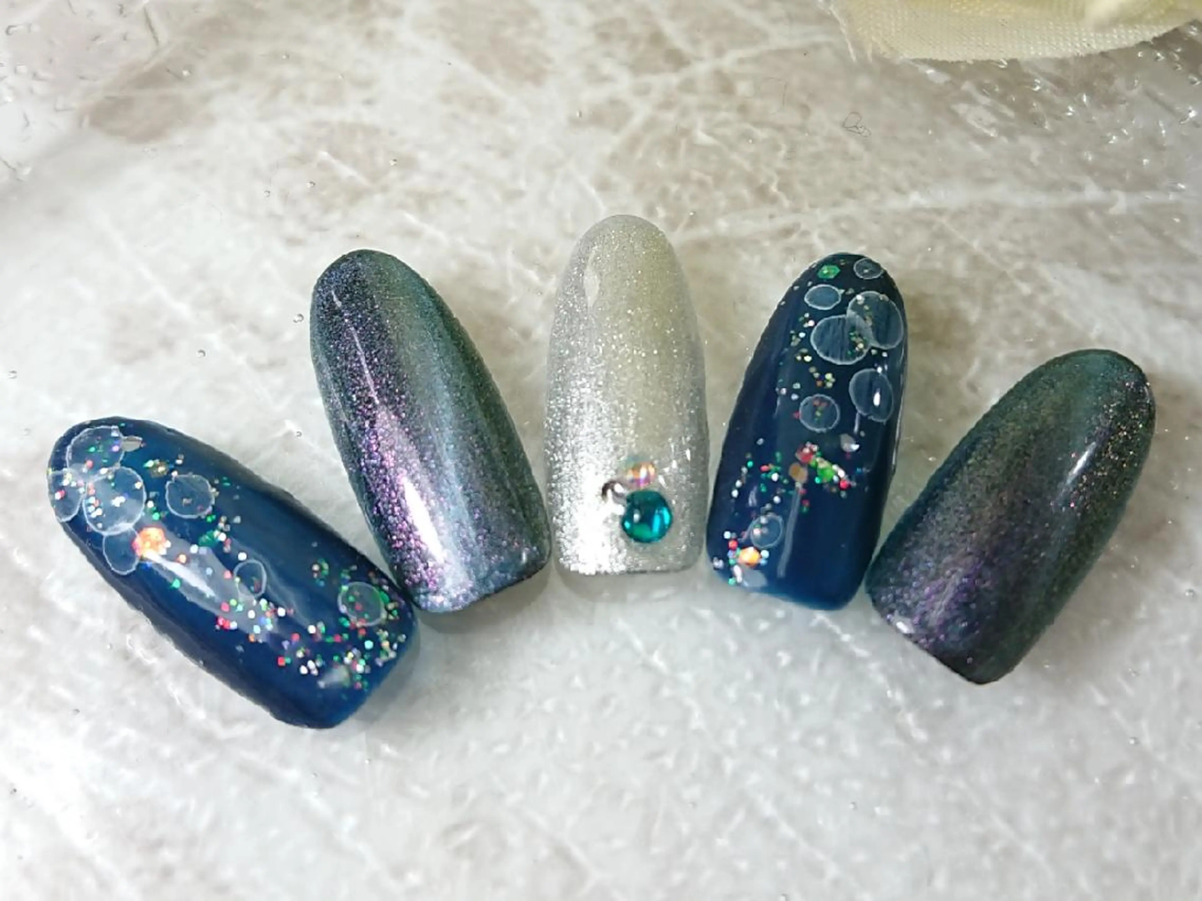 ネイル マグネットネイル 林 珠里のネイルデザイン