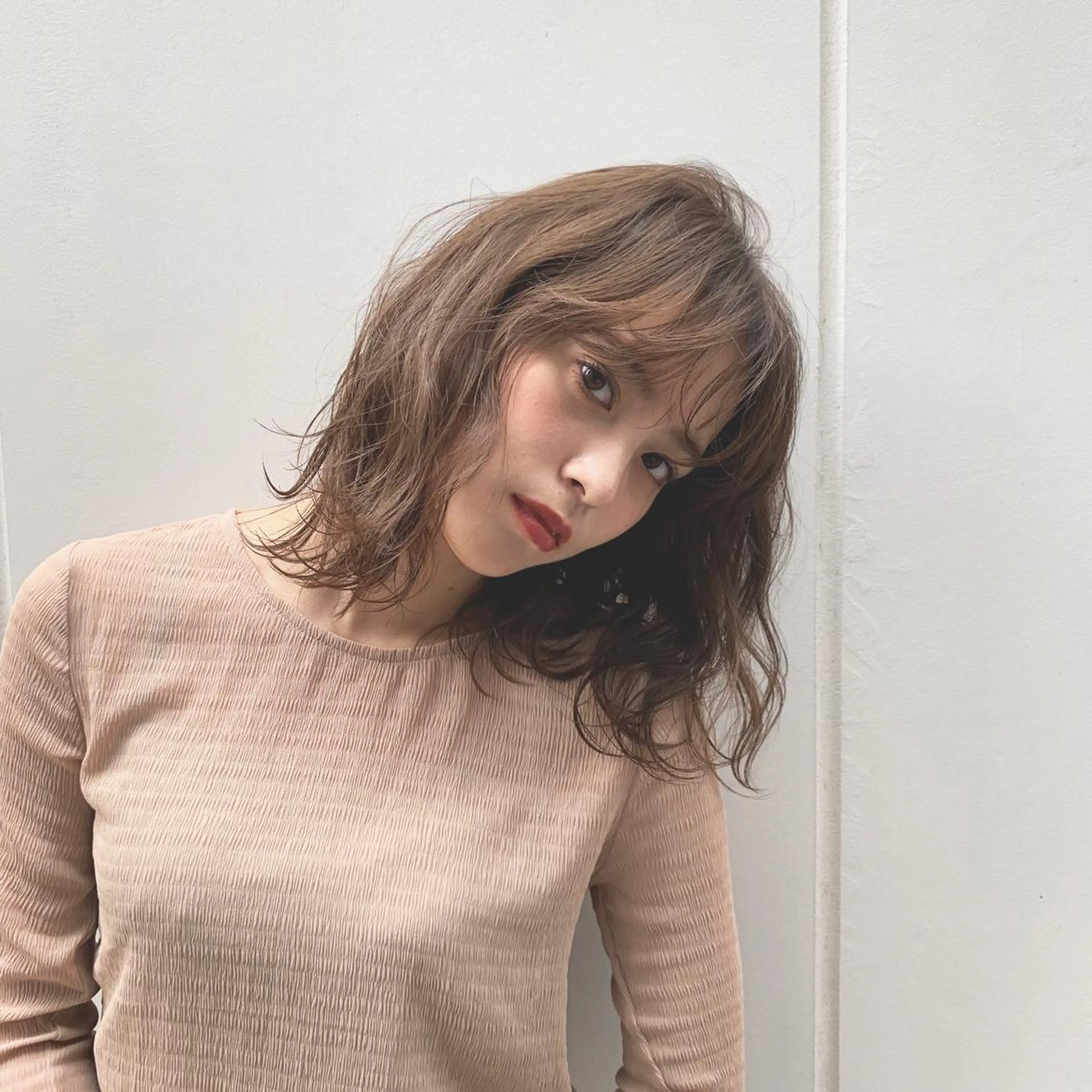 ミディアム カラー パーマ hair & fashion shiomi H 【ヘアー アンド ファッション シオミエイチ】所属・堀尾 愛莉のヘアスタイル