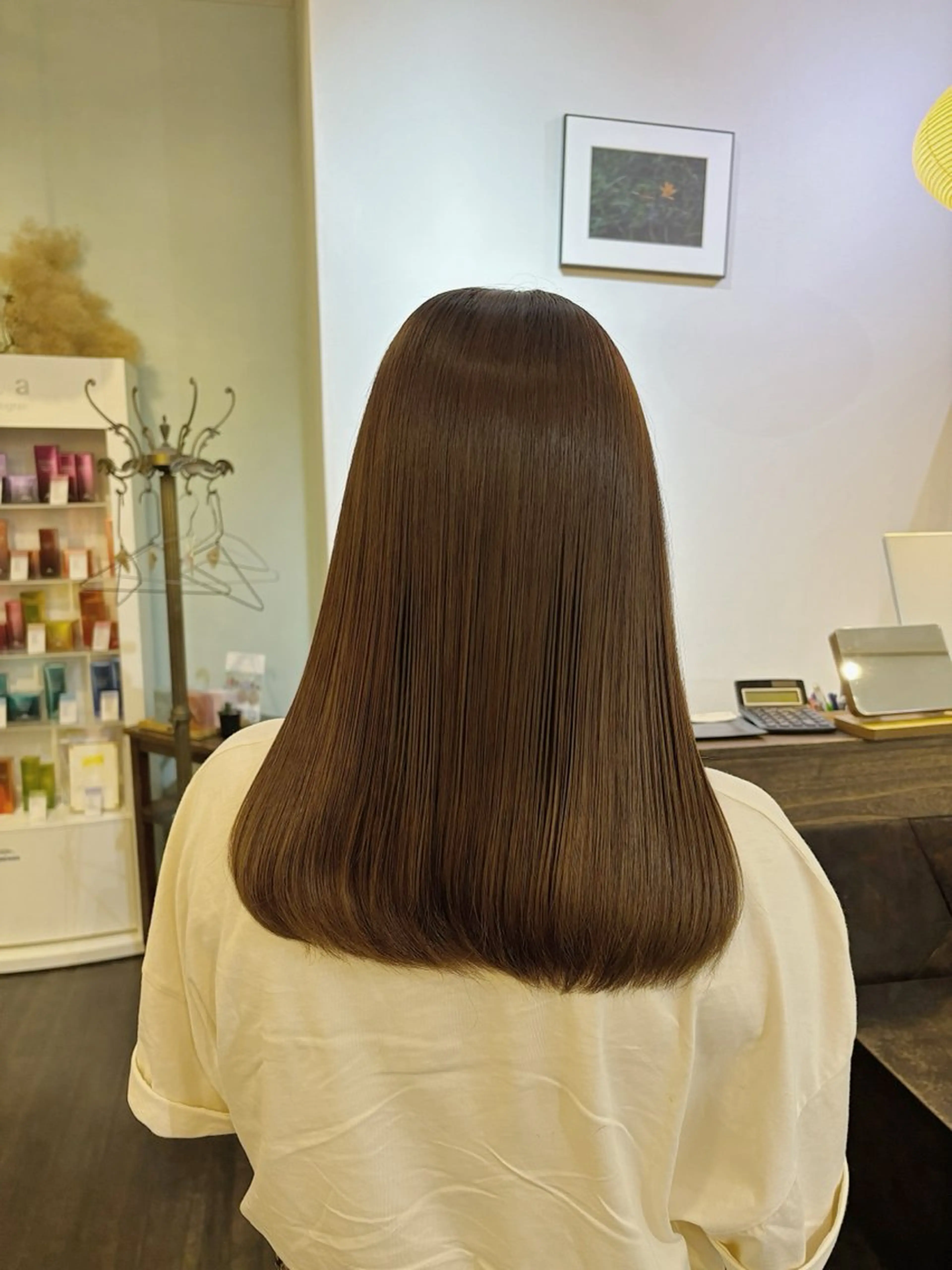 ロング カット ヘアカラー トリートメント hair bulb所属・三國 栞音のヘアスタイル