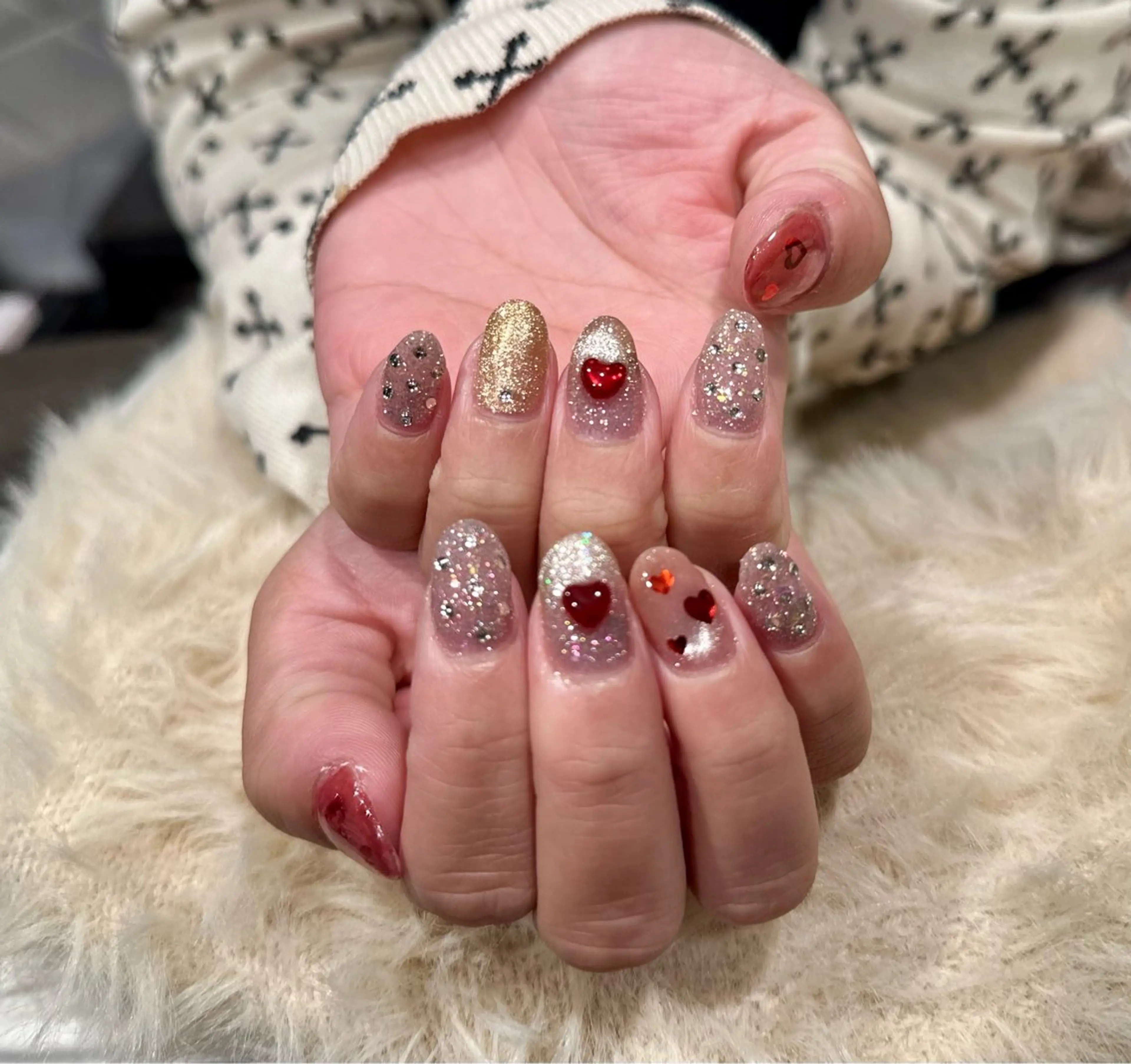 ミディアム ハンドネイル AKINA NAIL所属・AKINA NAIL Miiのネイルデザイン