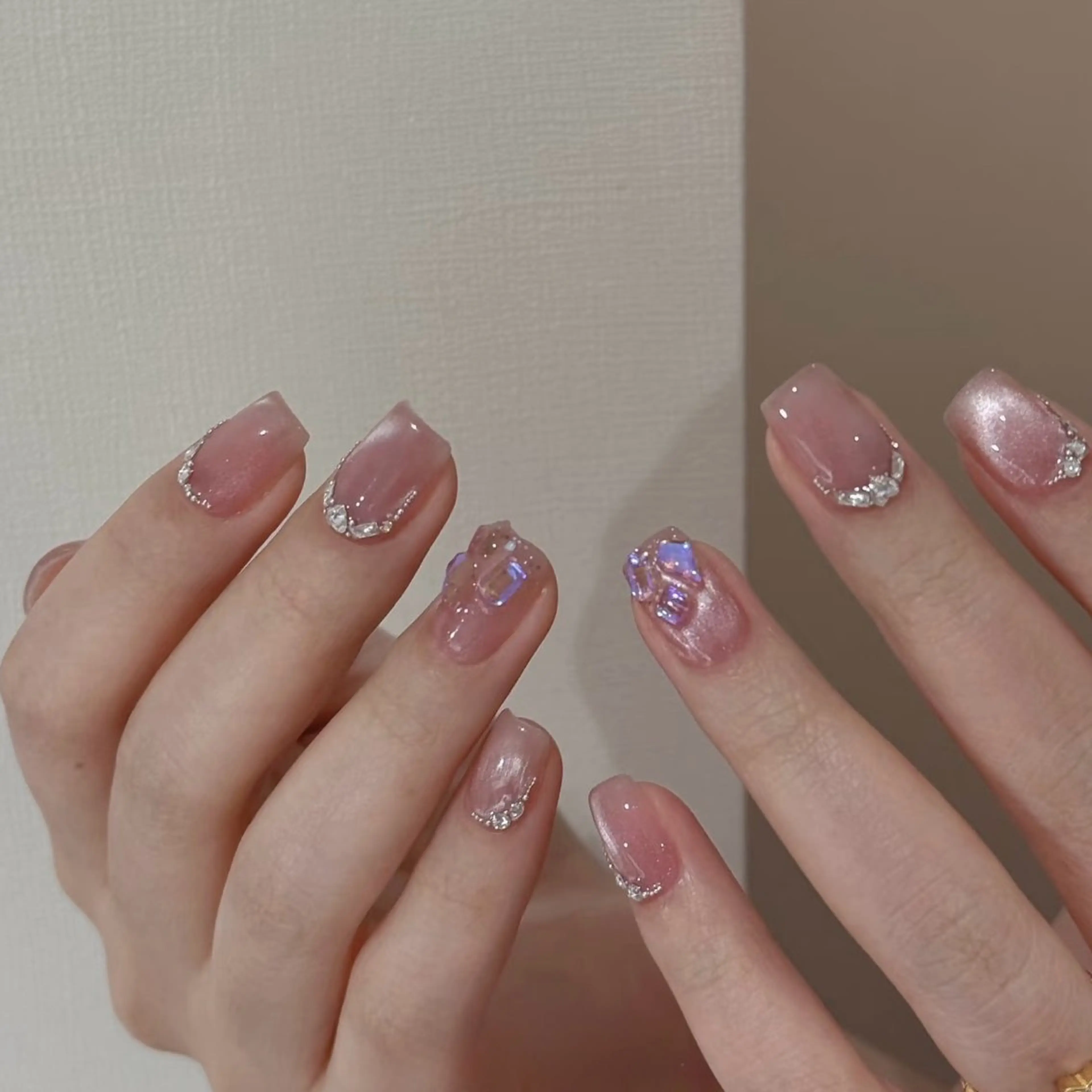 ネイル ハンドネイル Iris  Nail所属・akige akigeのネイルデザイン
