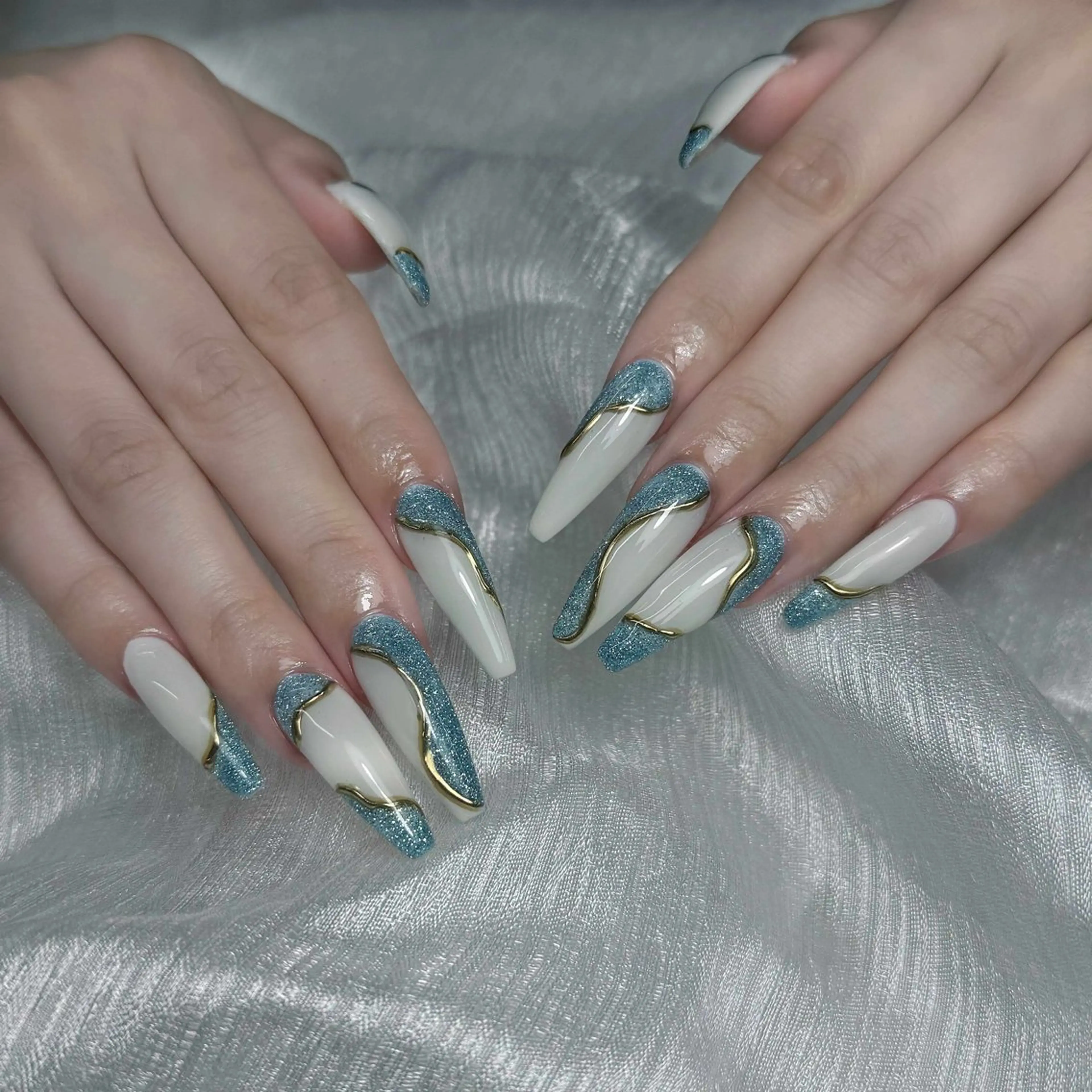 ネイル ハンドネイル ハンドケア Nova Nail Nambaのネイルデザイン