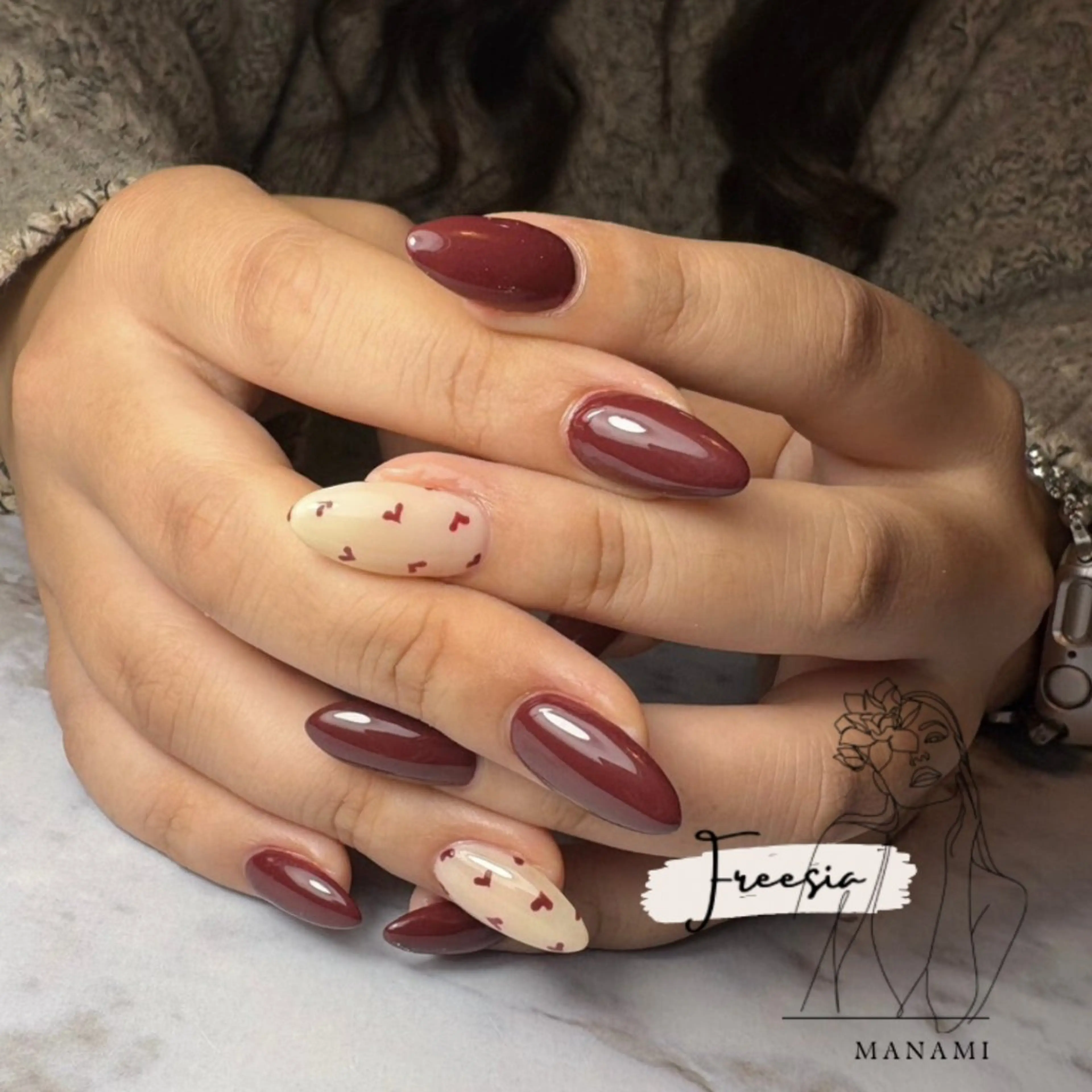 ネイル ボルドー ジェルネイル ハート スカルプネイル シンプルネイル ハンドネイル freesia Manamiのネイルデザイン