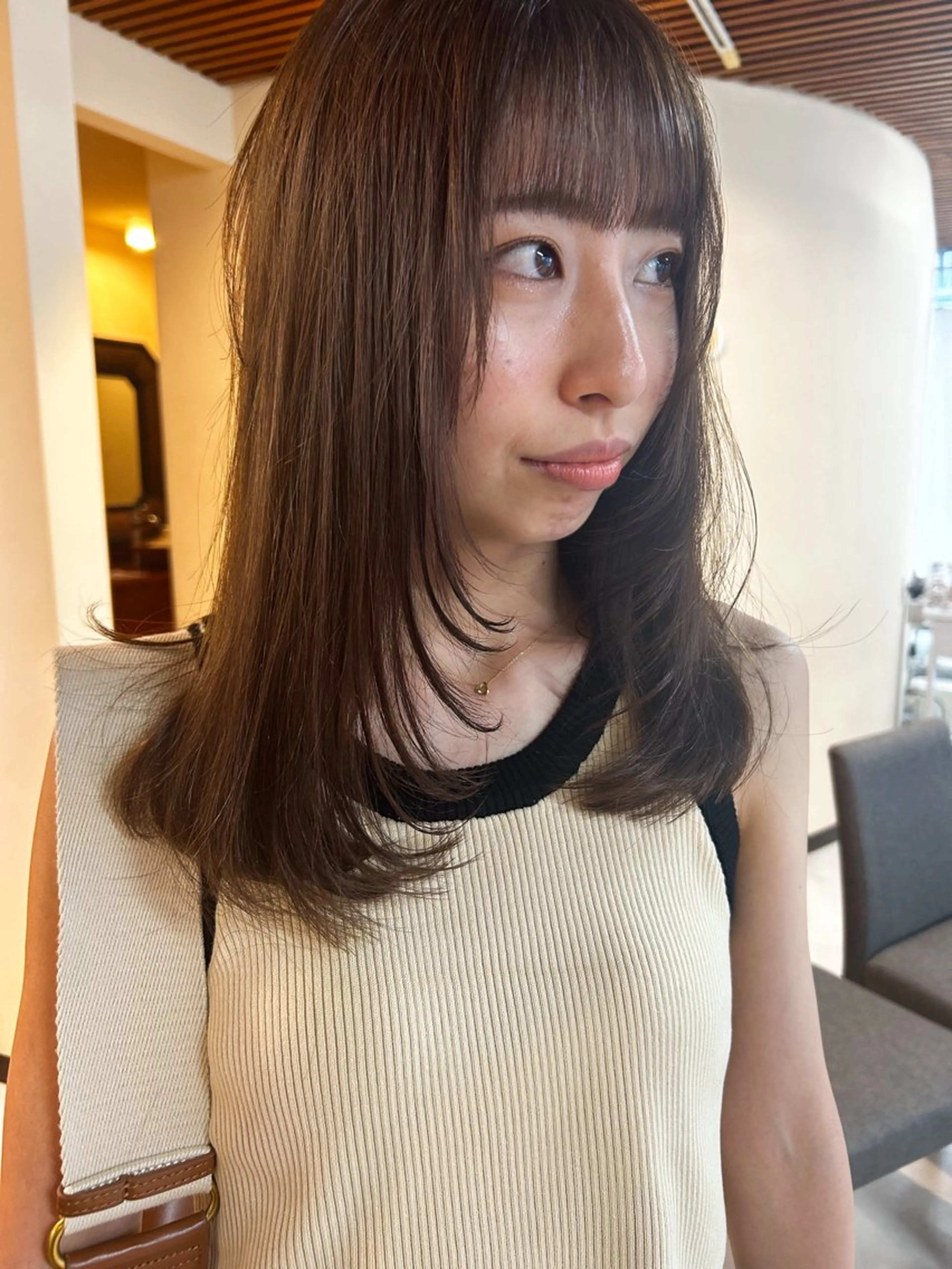ミディアム カット ヘアカラー トリートメント 透明感/レイヤー/ 武士るな🌿‬のヘアスタイル