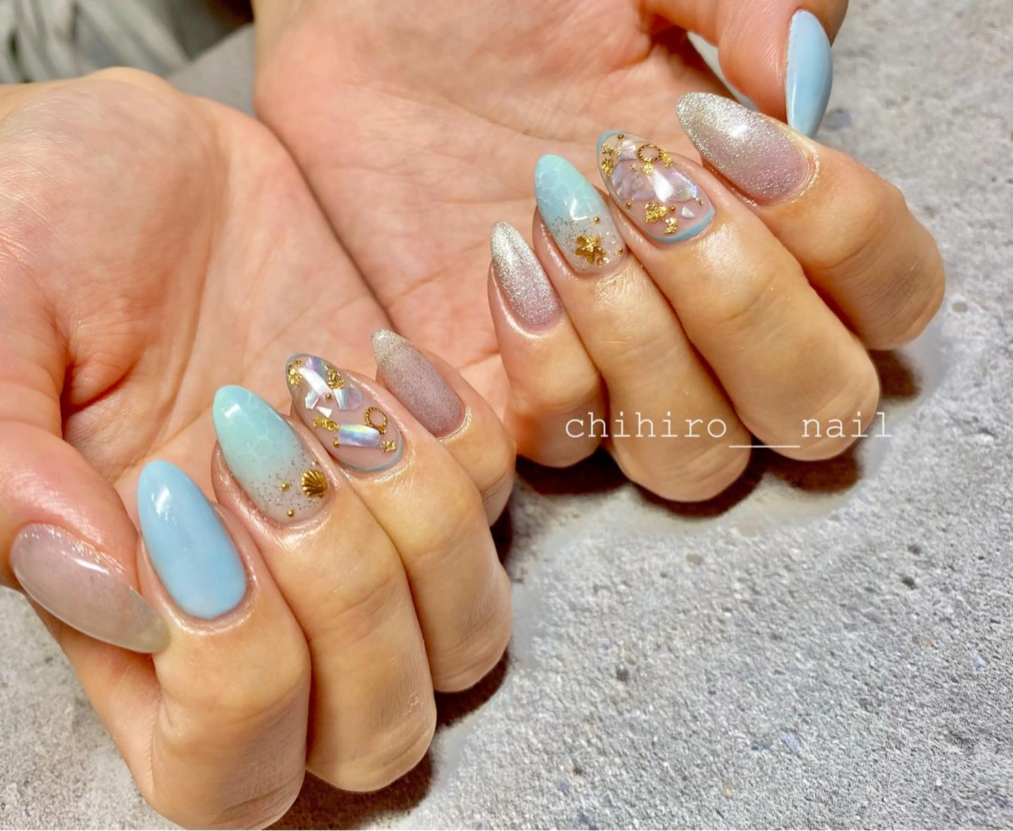 ロング ネイル フラッシュネイル フレンチネイル ジェルネイル グラデーション ラメ(グリッター) ハンドネイル beauty salon ma'am所属・chihiro 小路ネイルのネイルデザイン
