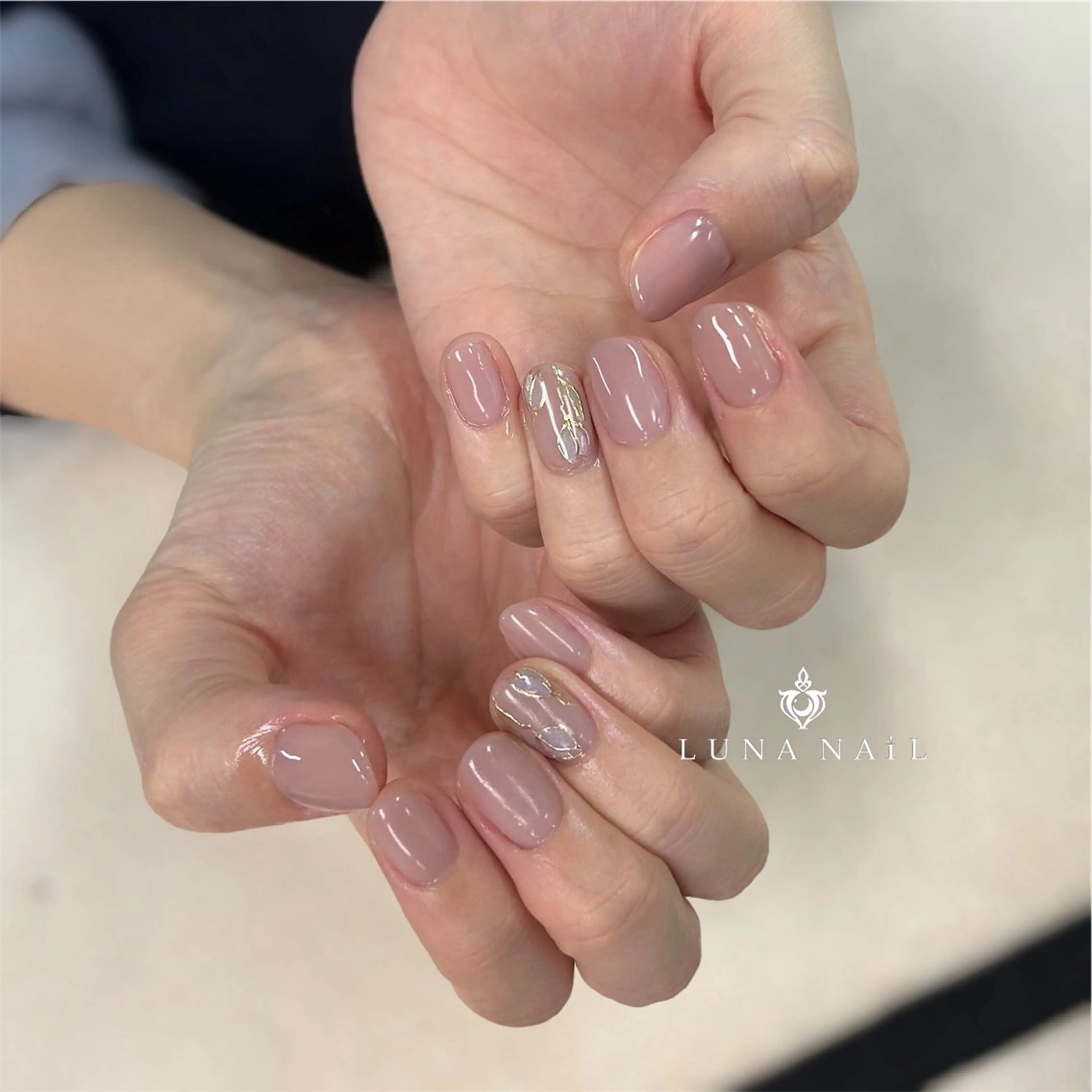 ネイル アトリエ　ミモザ所属・いまむら あかりのネイルデザイン