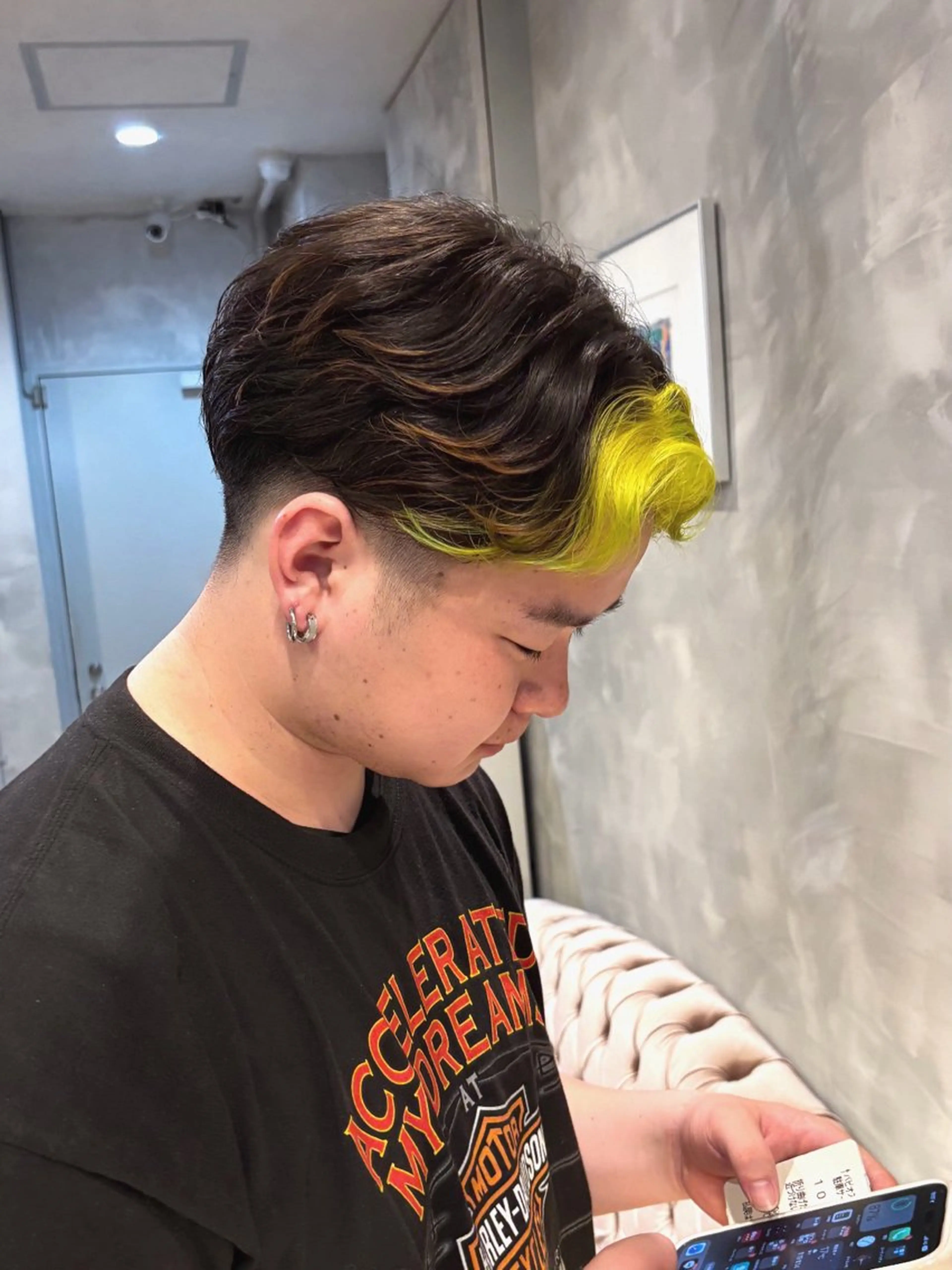 メンズ ヘアカラー ﾔﾏｼﾀ ﾘﾘのヘアスタイル