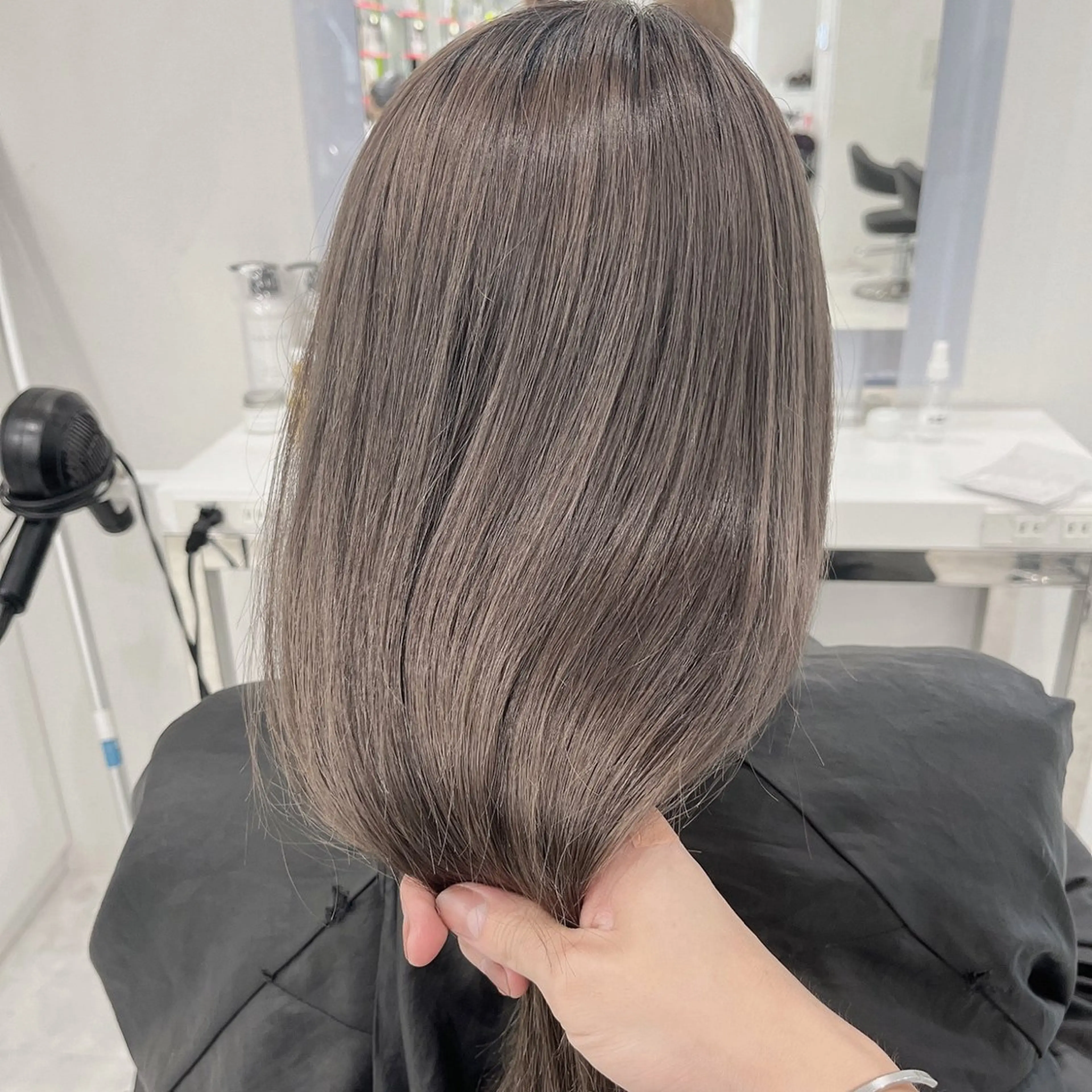 カラー ヘアカラー トリートメント 💗ツヤ髪💗透け感 💗ブリーチなし💗のヘアスタイル