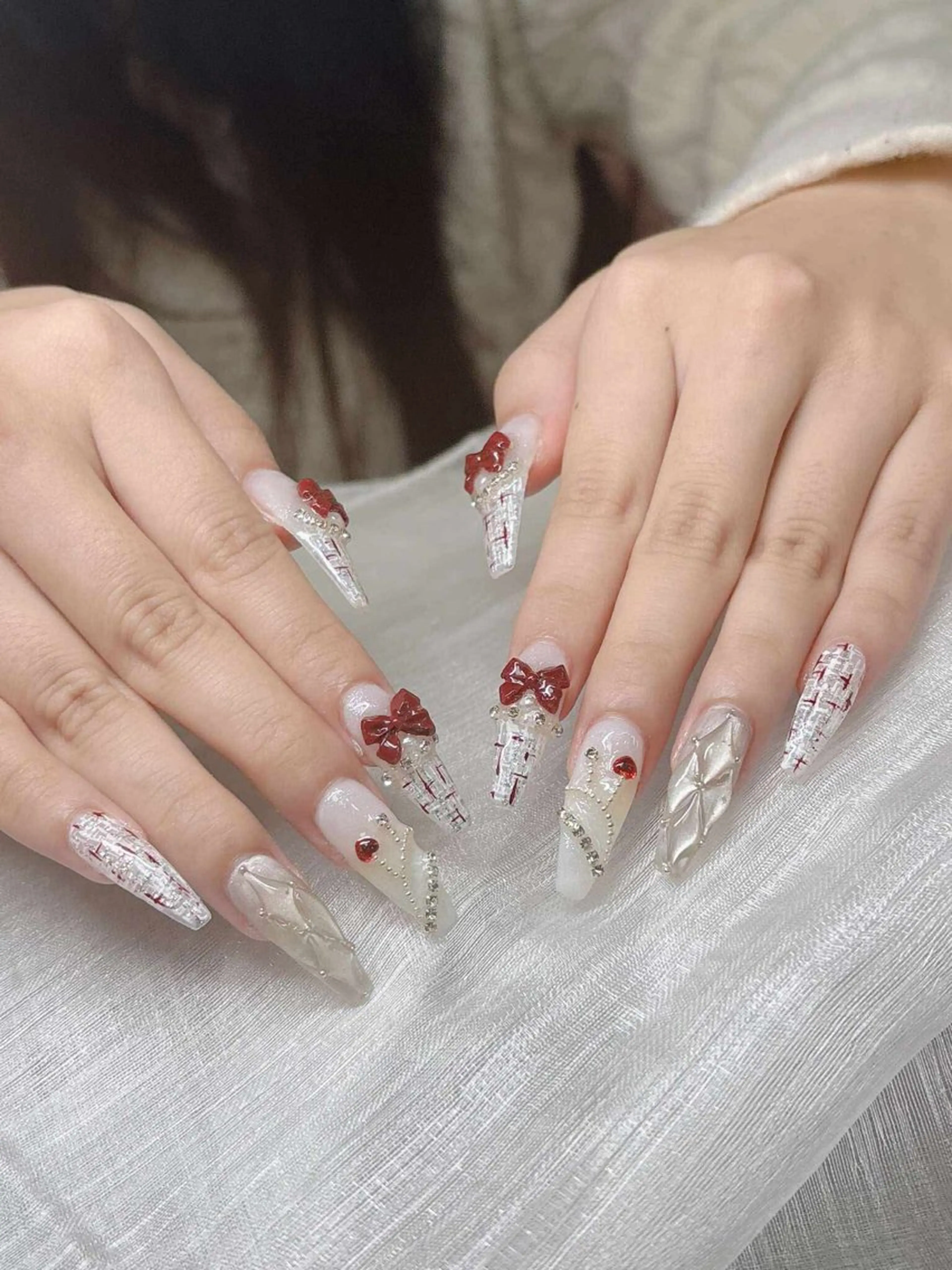 ネイル ハンドネイル Lee Nailsのネイルデザイン