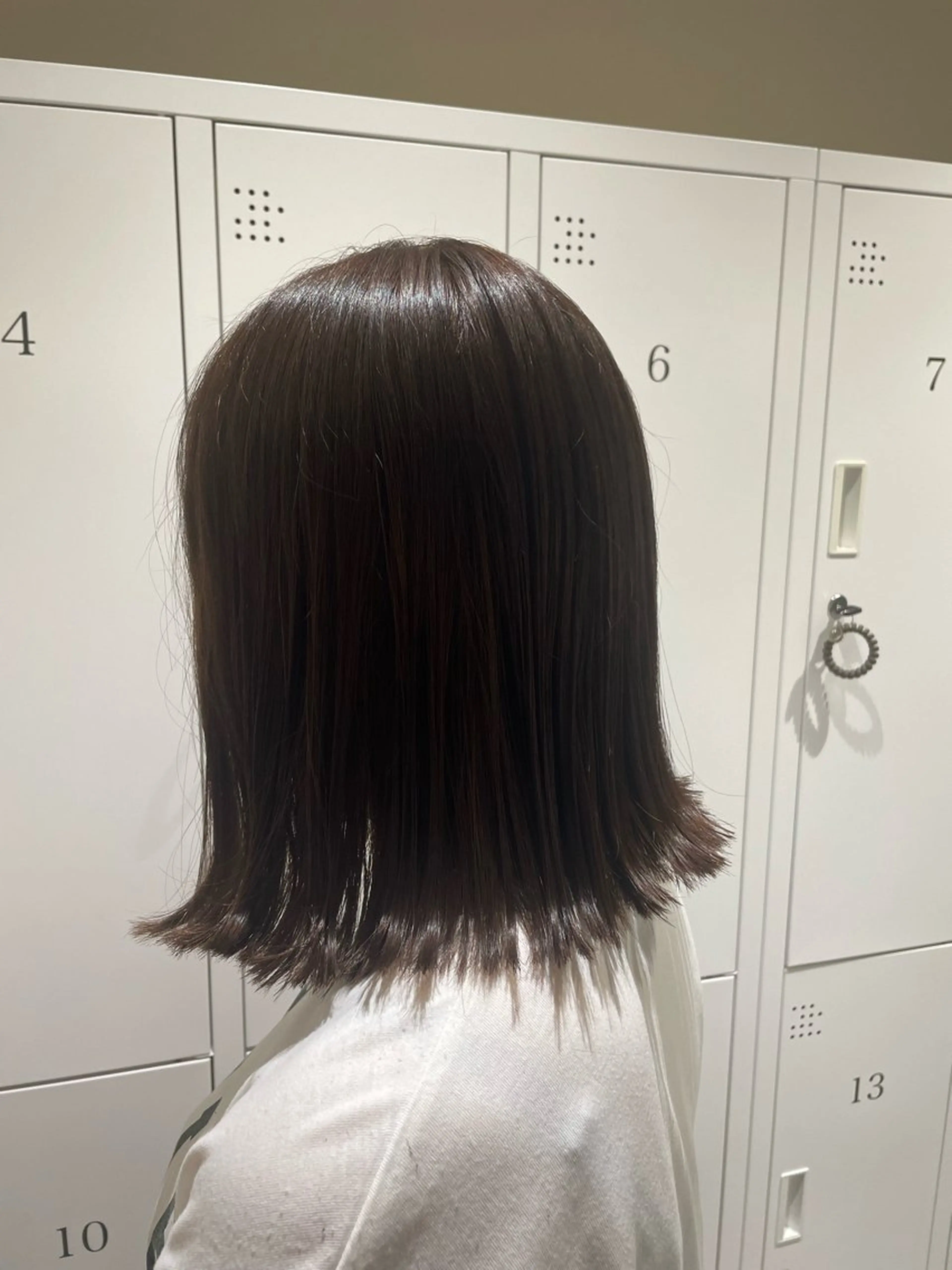 ミディアム カラー 切りっぱなしボブ ボブ 外ハネヘア カット ヘアカラー 韓国風￤ボブ￤パーマ 🍒竹下 茜🍒のヘアスタイル