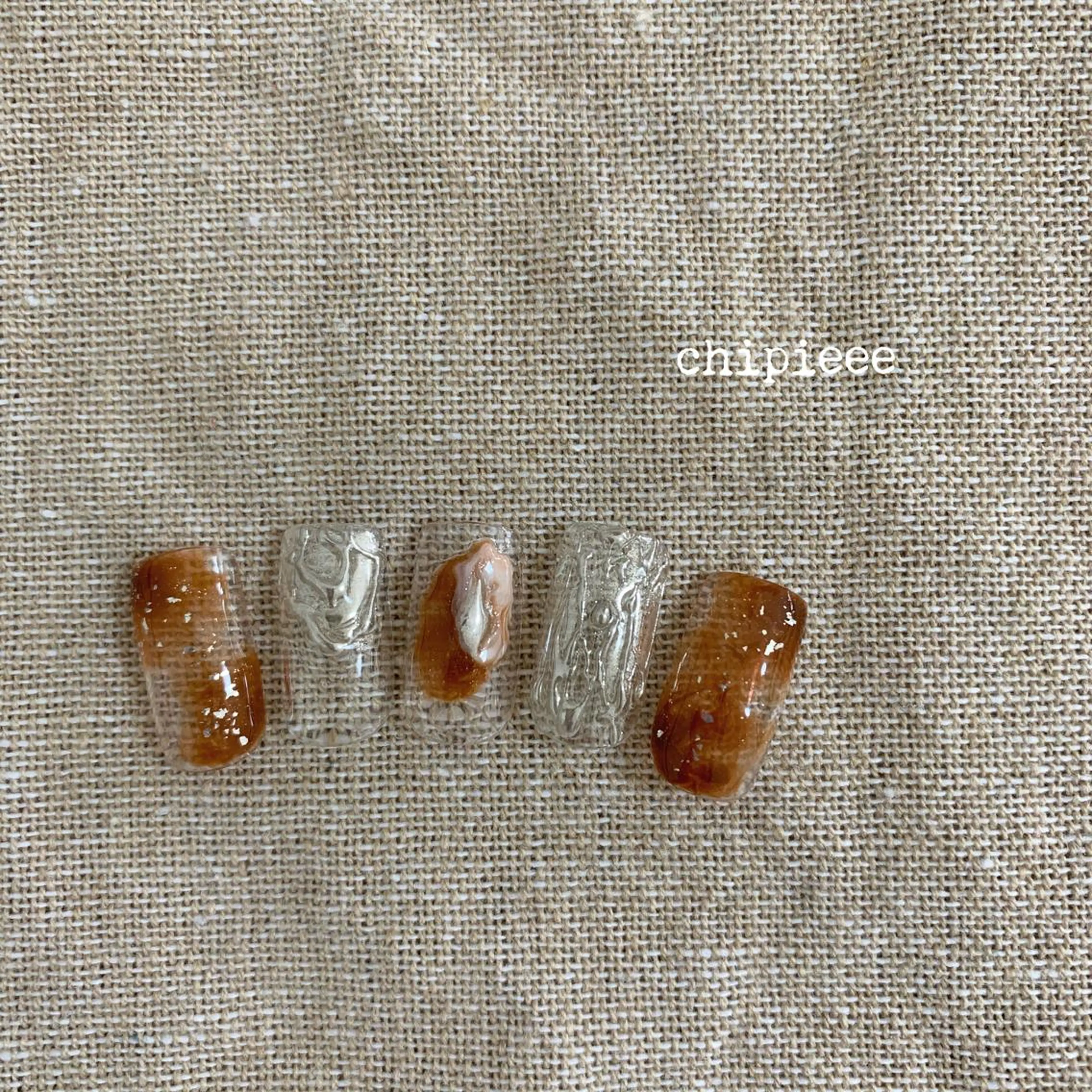 ネイル ブラウン ミラーネイル ニュアンスネイル ぷっくりネイル charme所属・. SHIORIのネイルデザイン