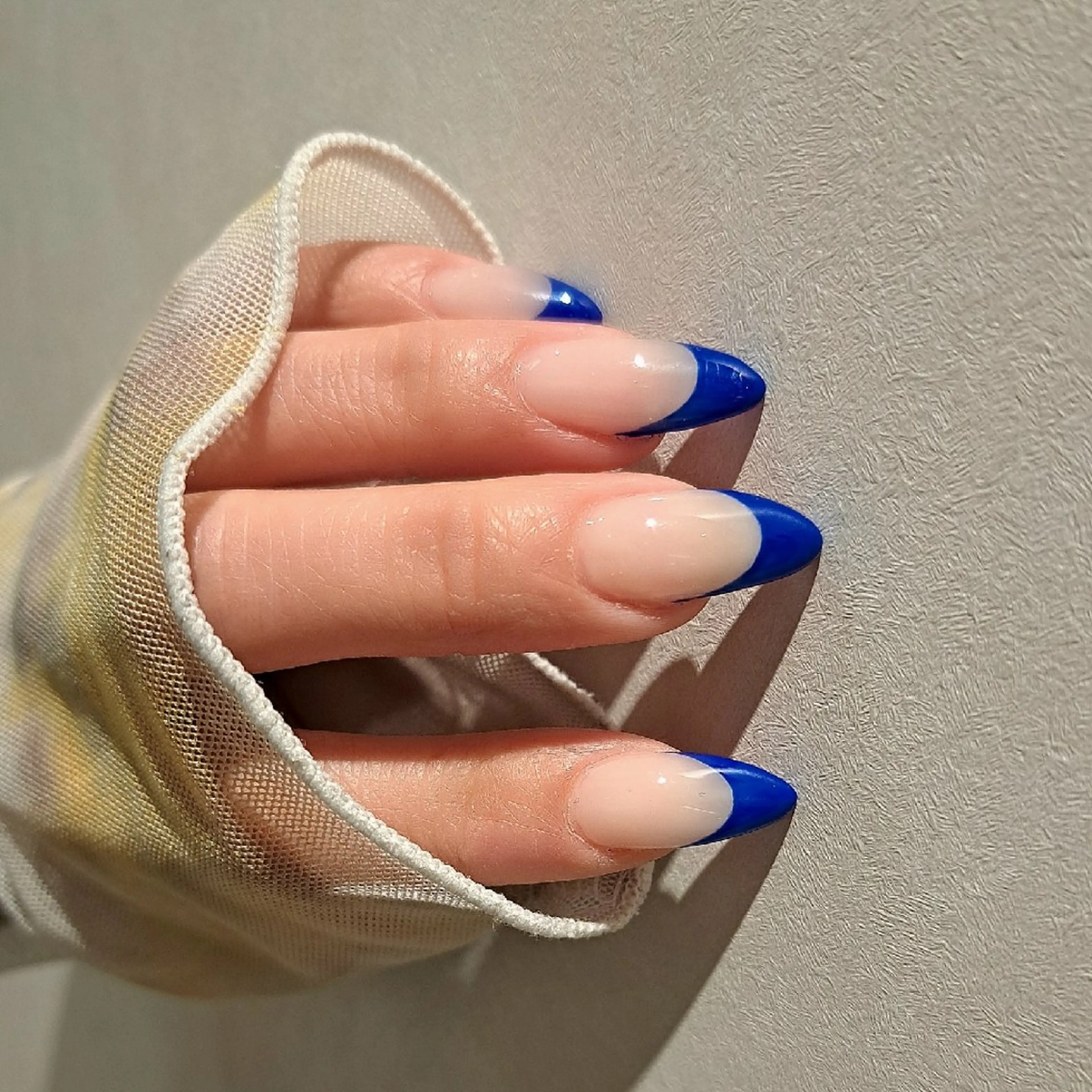 ネイル アートネイル ブルー 長さ出し フレンチネイル 持ち込み Nail mood /アートし放題のネイルデザイン
