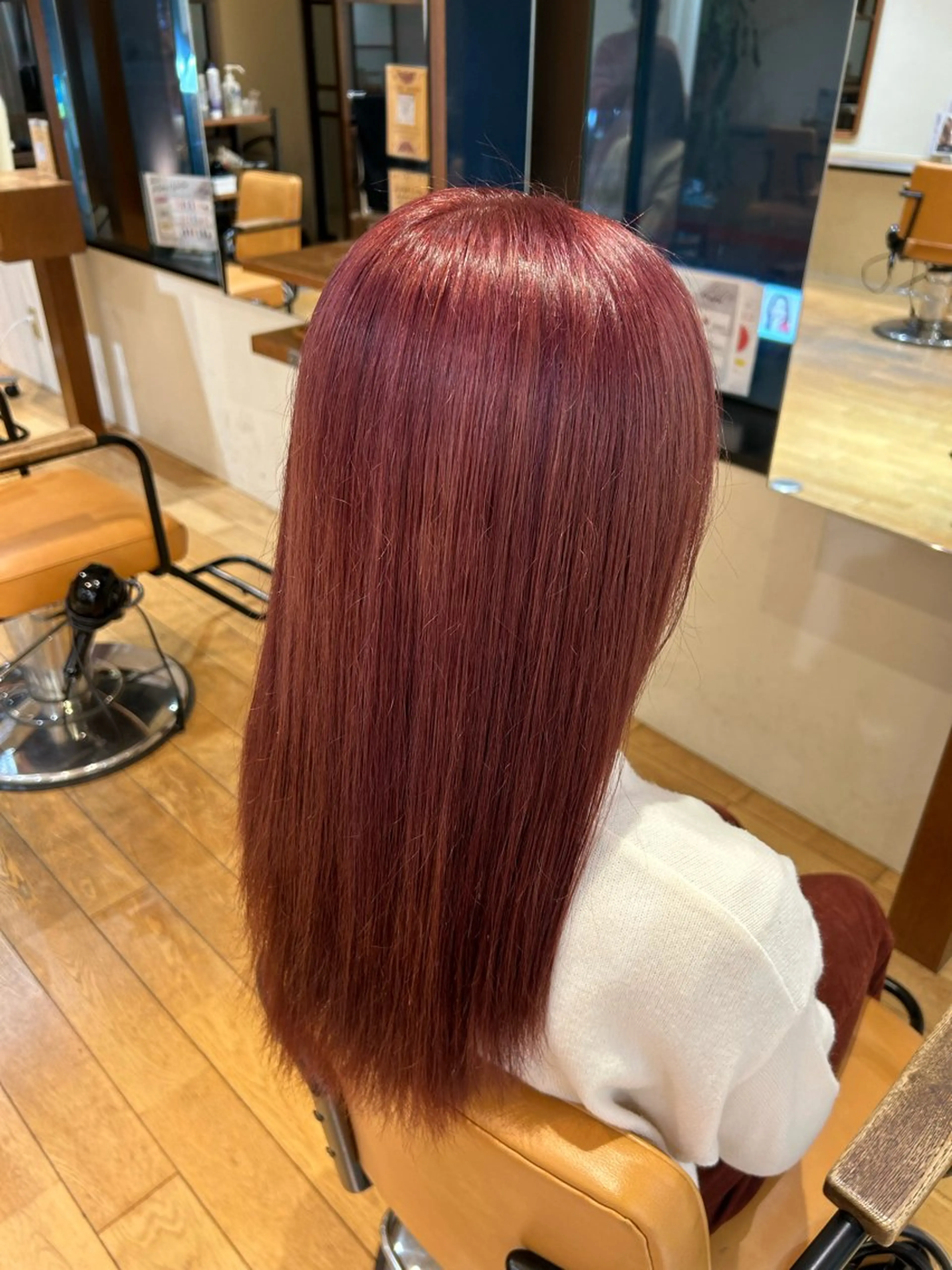 ロング カラー HIMEKA／ レディースカット🌷のヘアスタイル