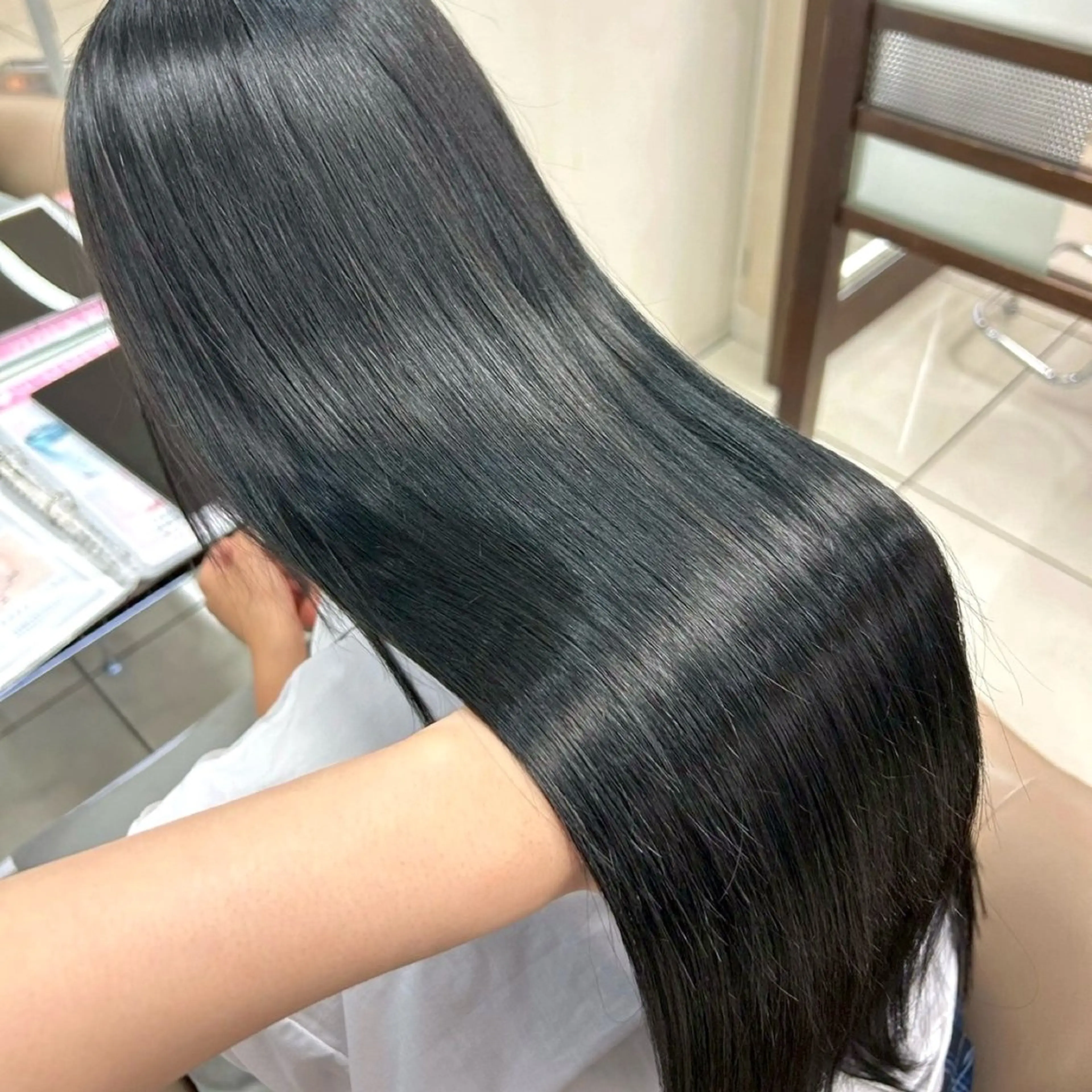 【💎うるツヤ髪へ💎】内部補修トリートメント🦋（シャンプー🫧ブロー💨スタイリング付き🩵）の写真