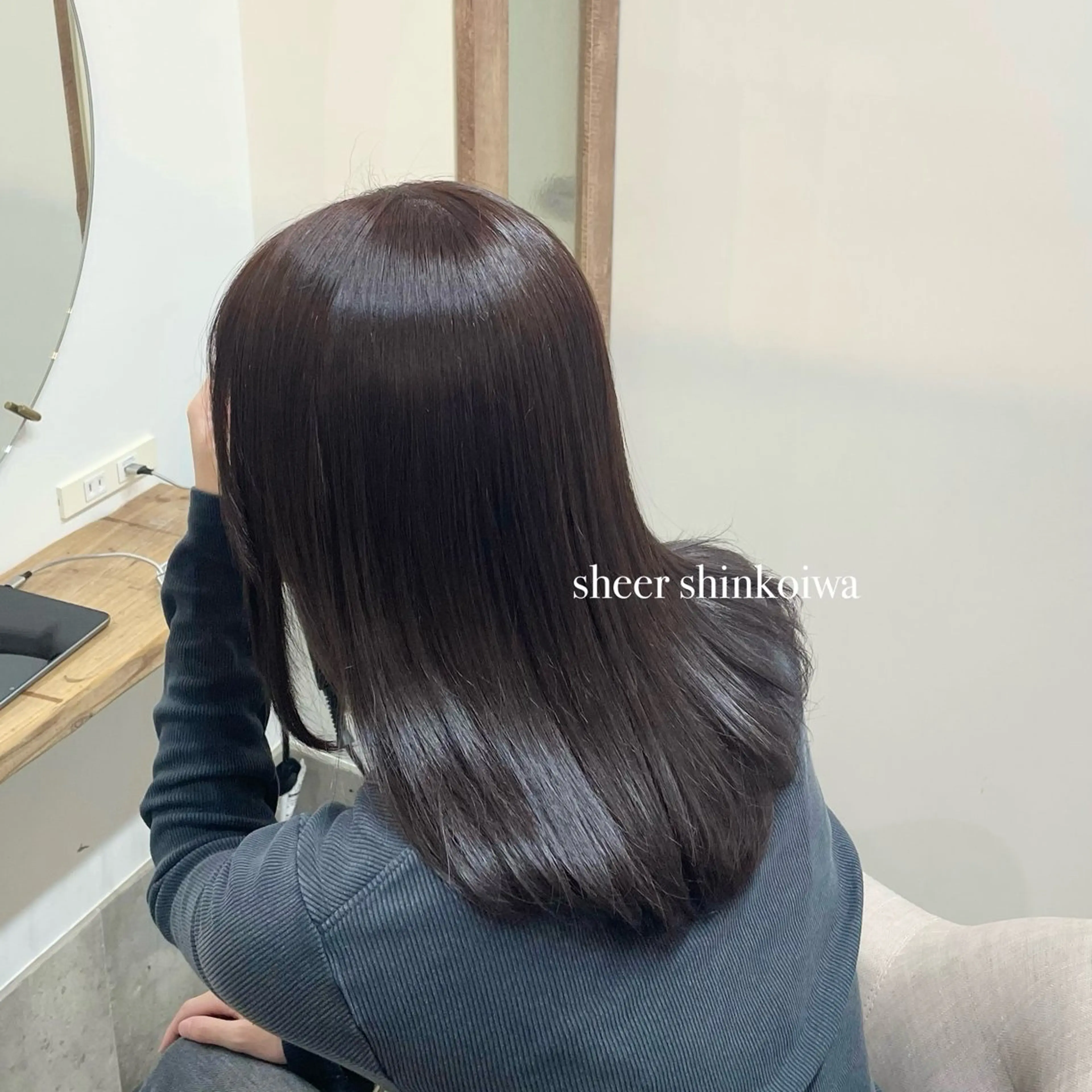 カラー Ayumi アユミのヘアスタイル