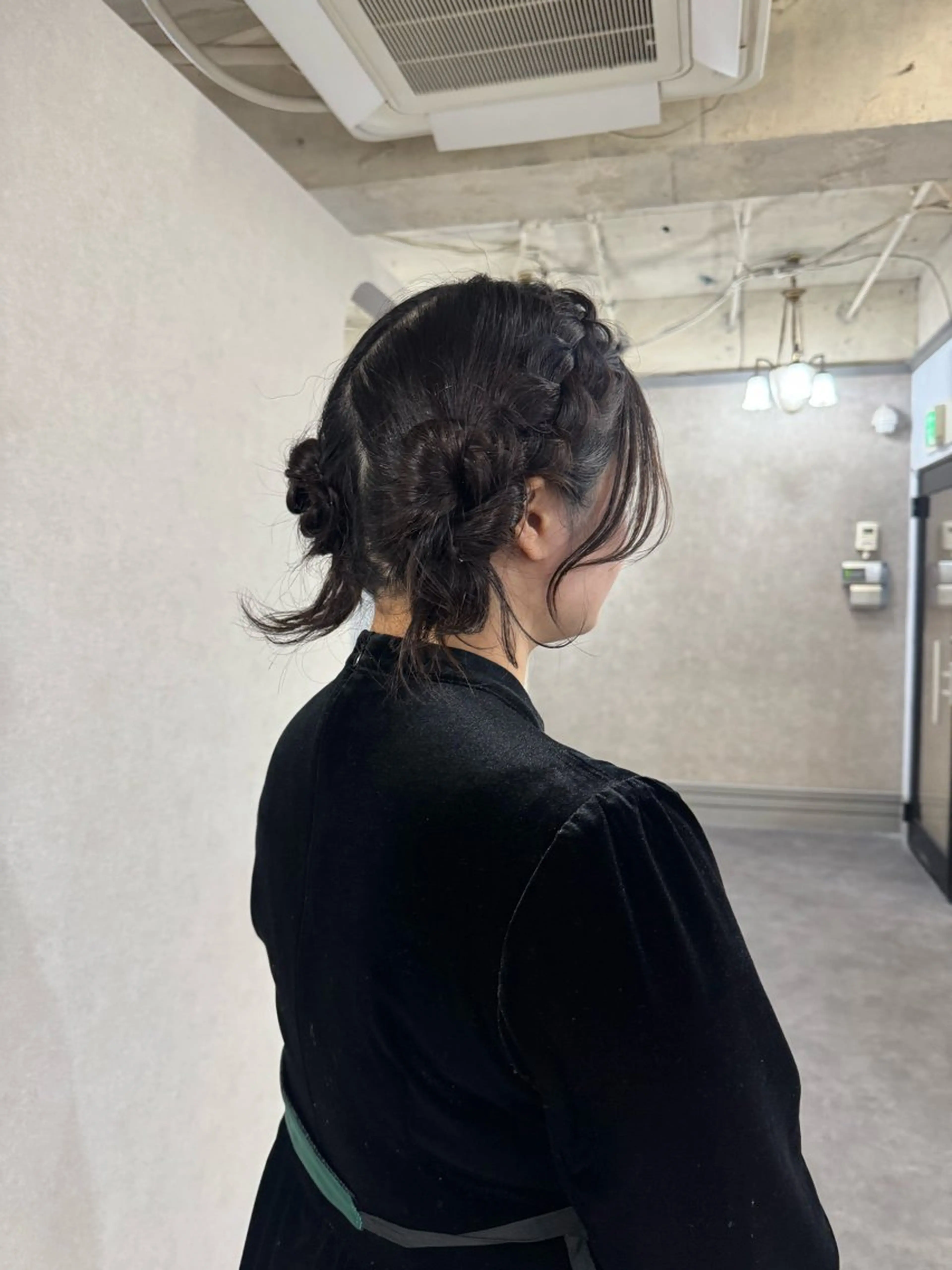 ミディアム ヘアアレンジ ヘアセット 平川 沙季のヘアスタイル