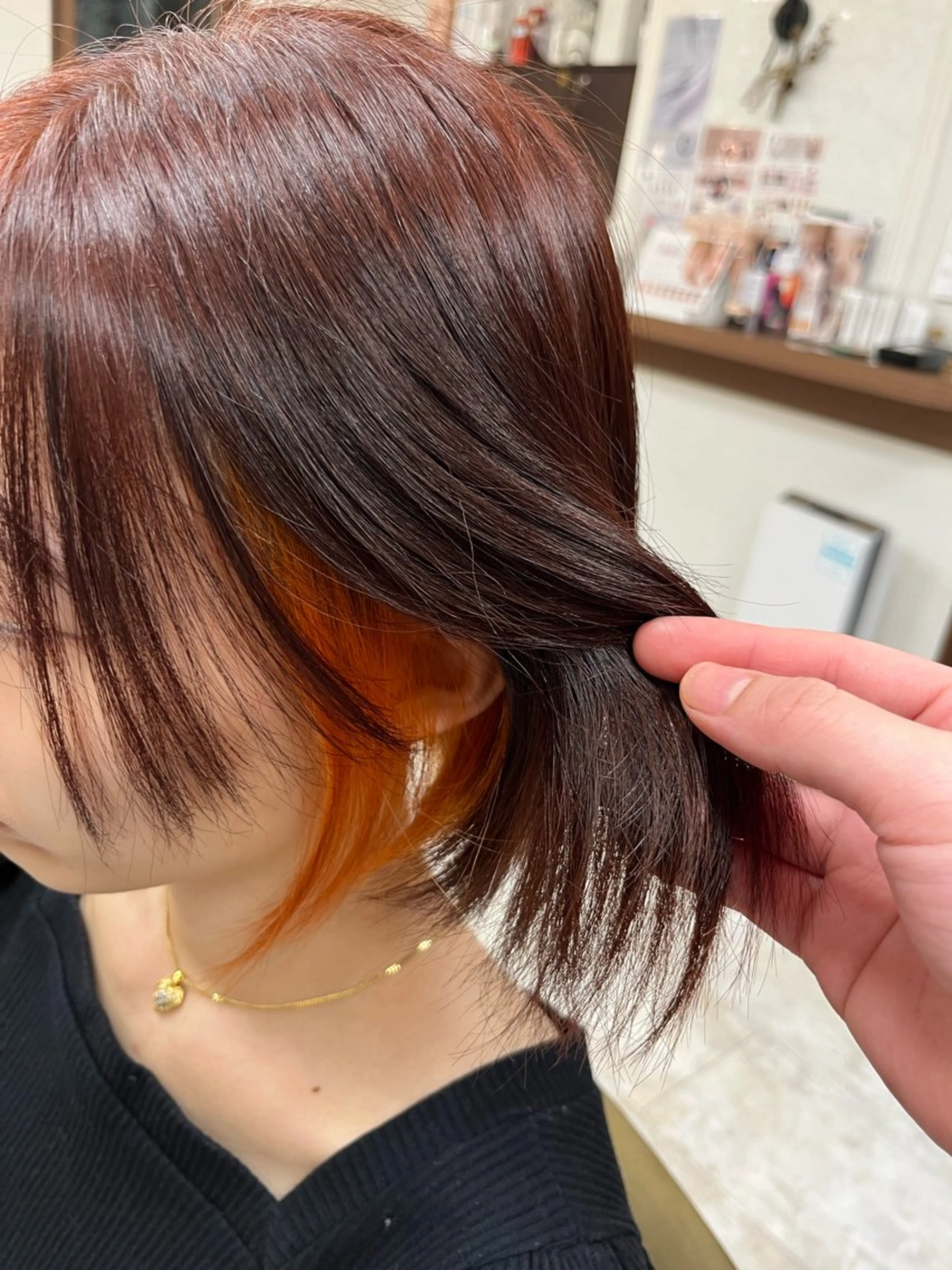カラー ブリーチ ブリーチなしカラー オレンジ レッドカラー ヘアカラー 中村 由布紀のヘアスタイル