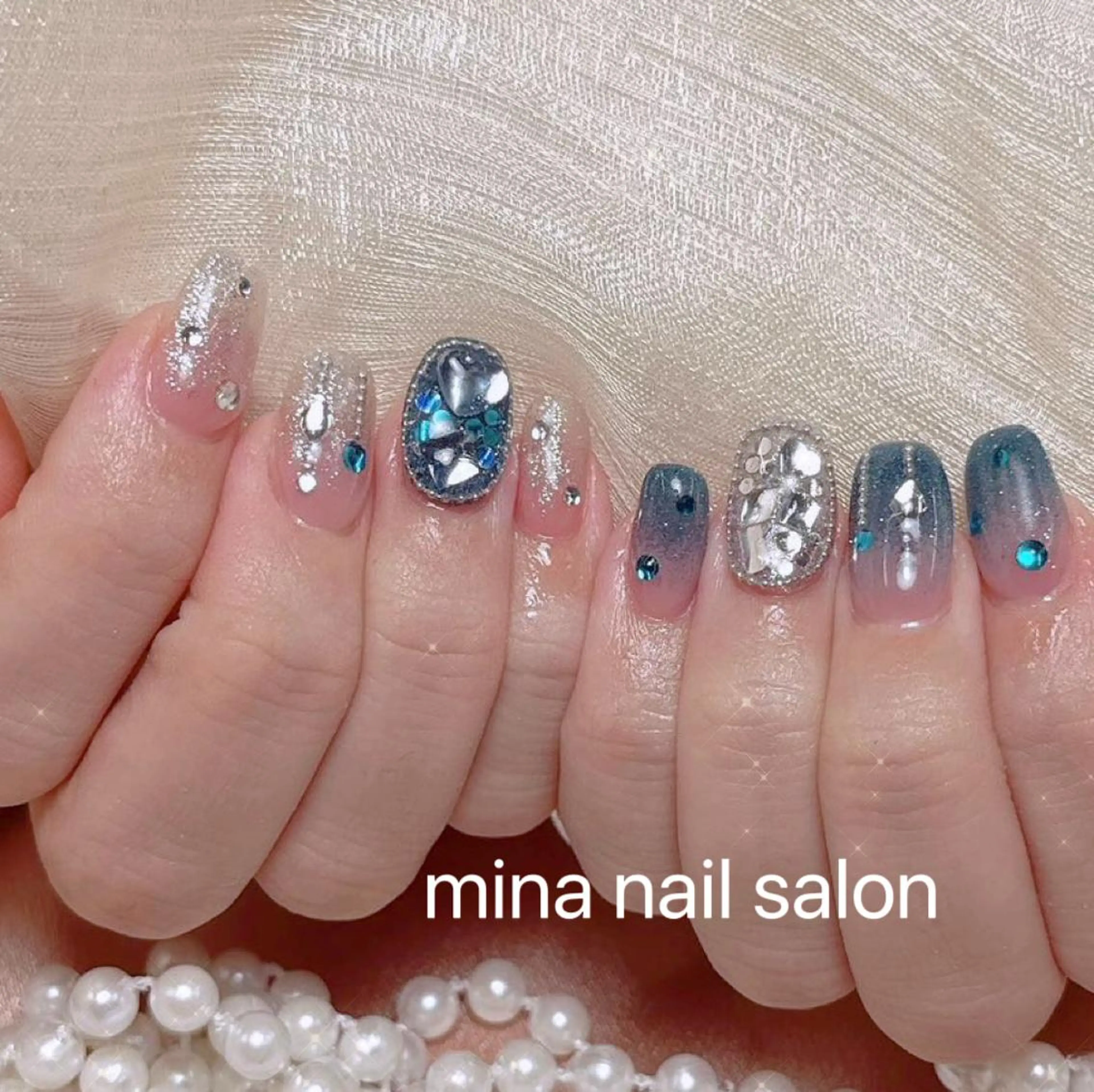 ネイル Mina🧸 韓国風ネイル🎀のネイルデザイン