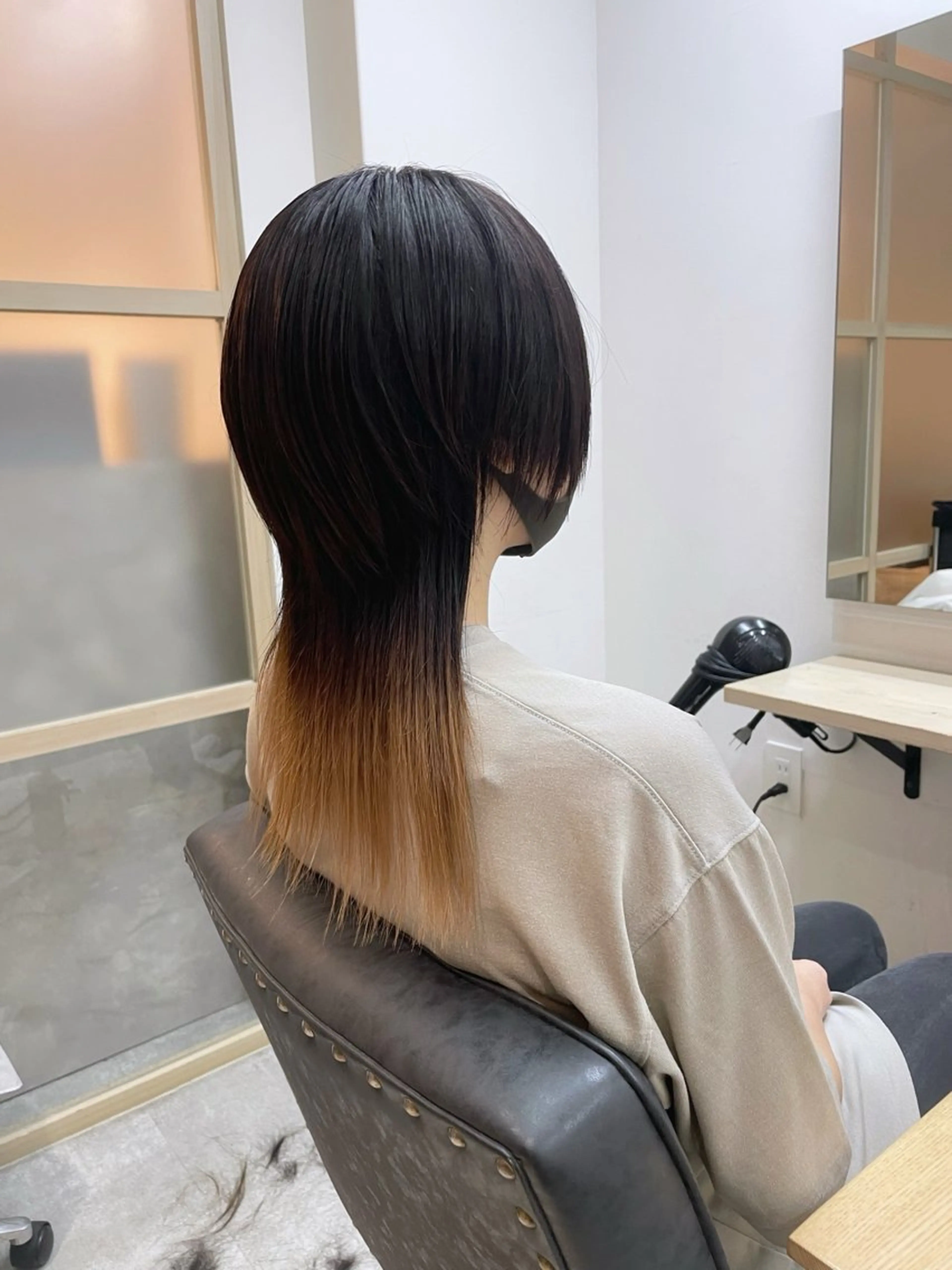 ミディアム ウルフカット カット EMANON新宿南口所属・🦄中性ウルフ ☁️Shiori🦄のヘアスタイル