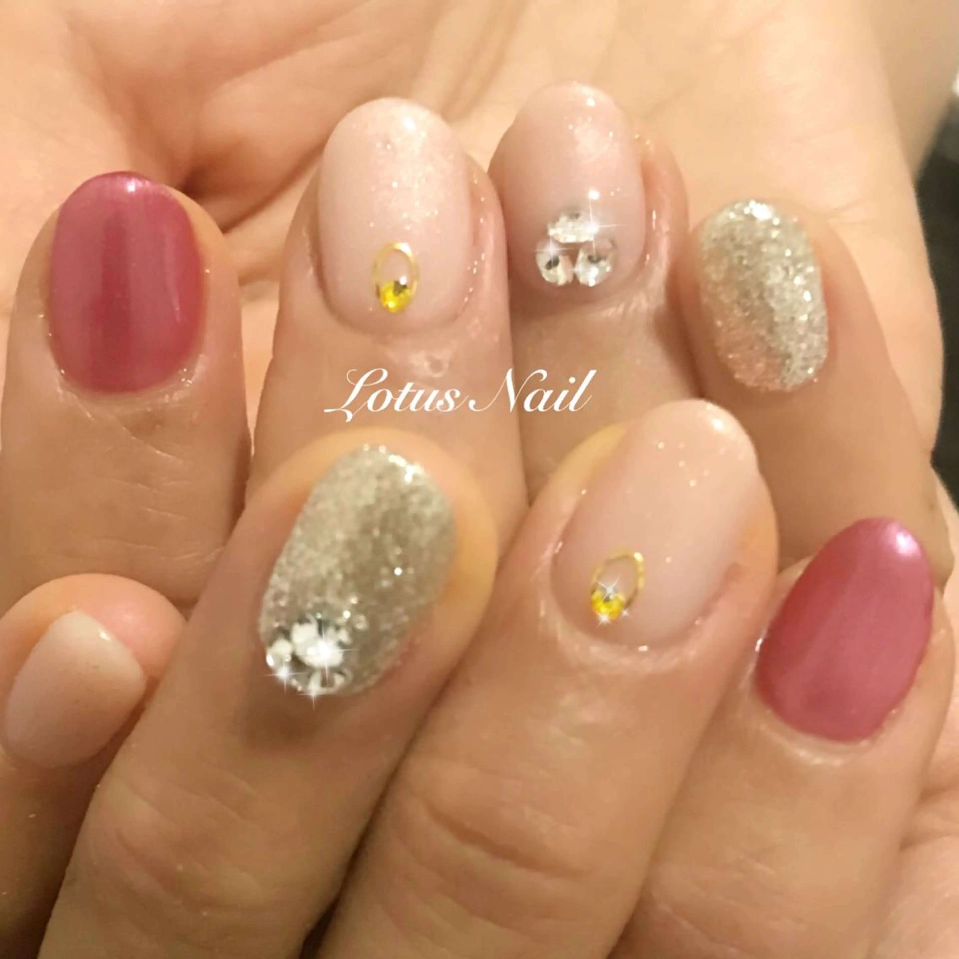 ネイル Lotus Nailのネイルデザイン