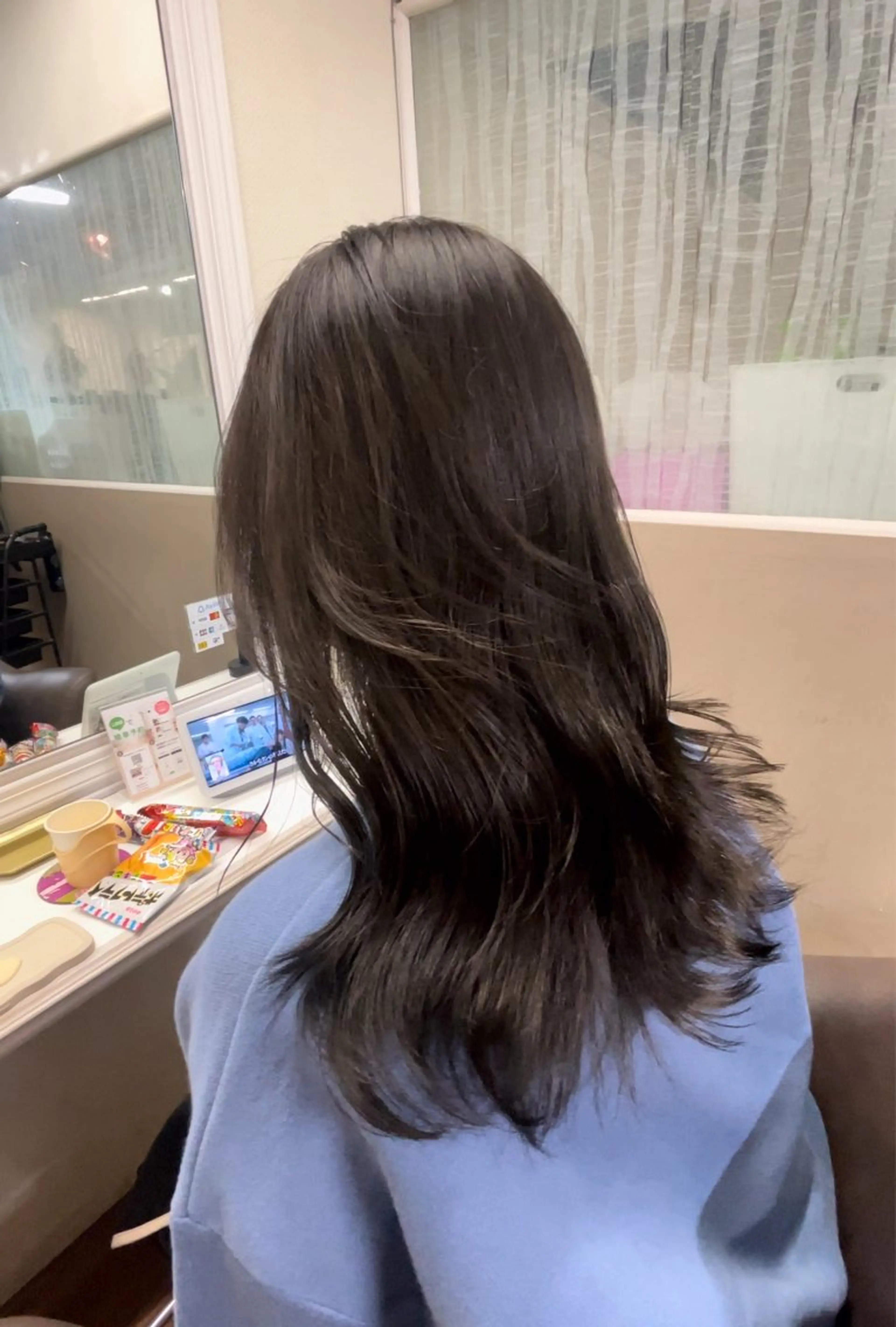 ロング ロング カット ヘアカラー トリートメント TMJ所属・バズる韓国ヘア 🇰🇷溝邊　拓麿のヘアスタイル