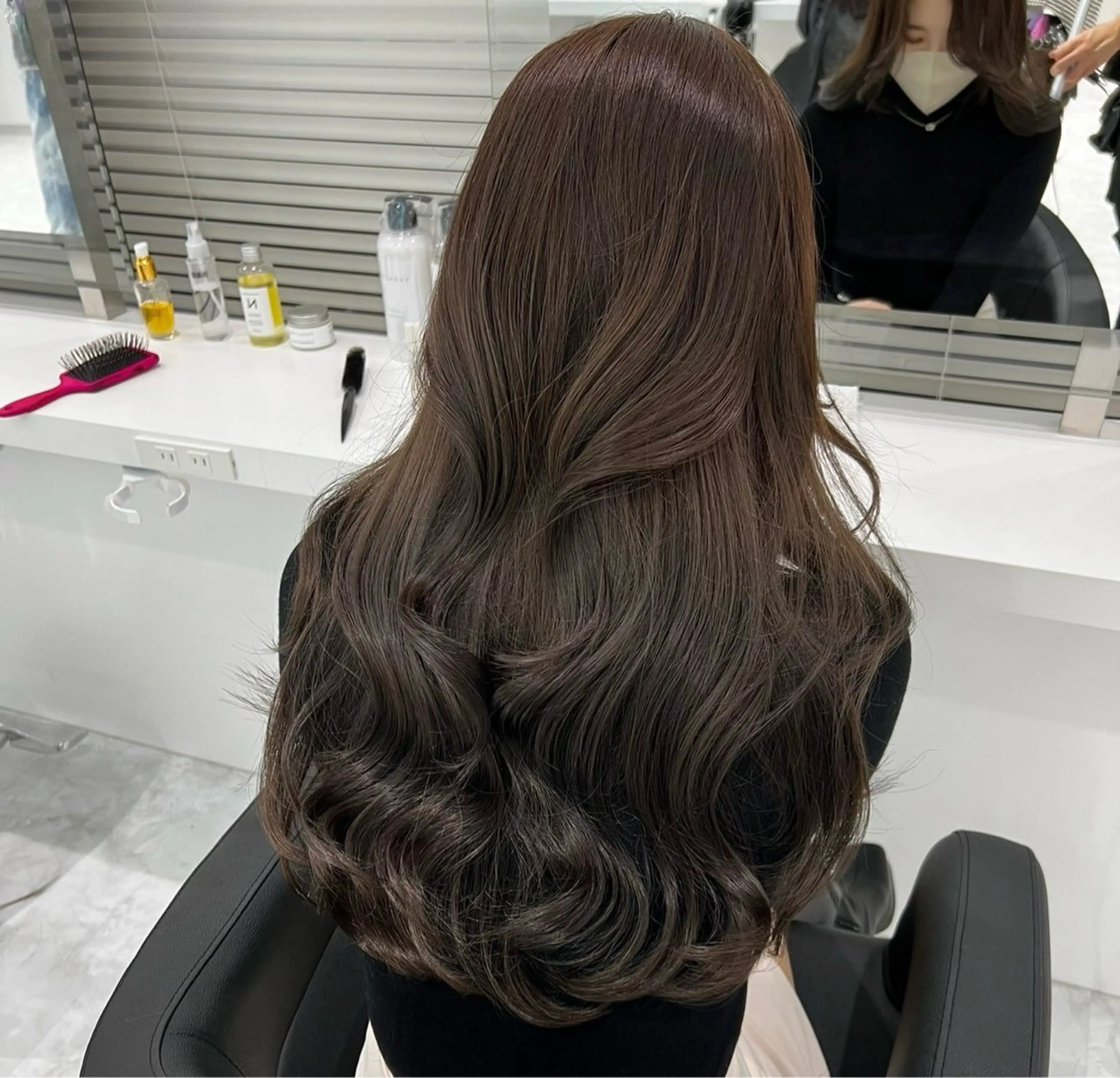 ロング カット ヘアカラー トリートメント ヘアセット ハイトーン/ケア ブリーチ/sEnAのヘアスタイル