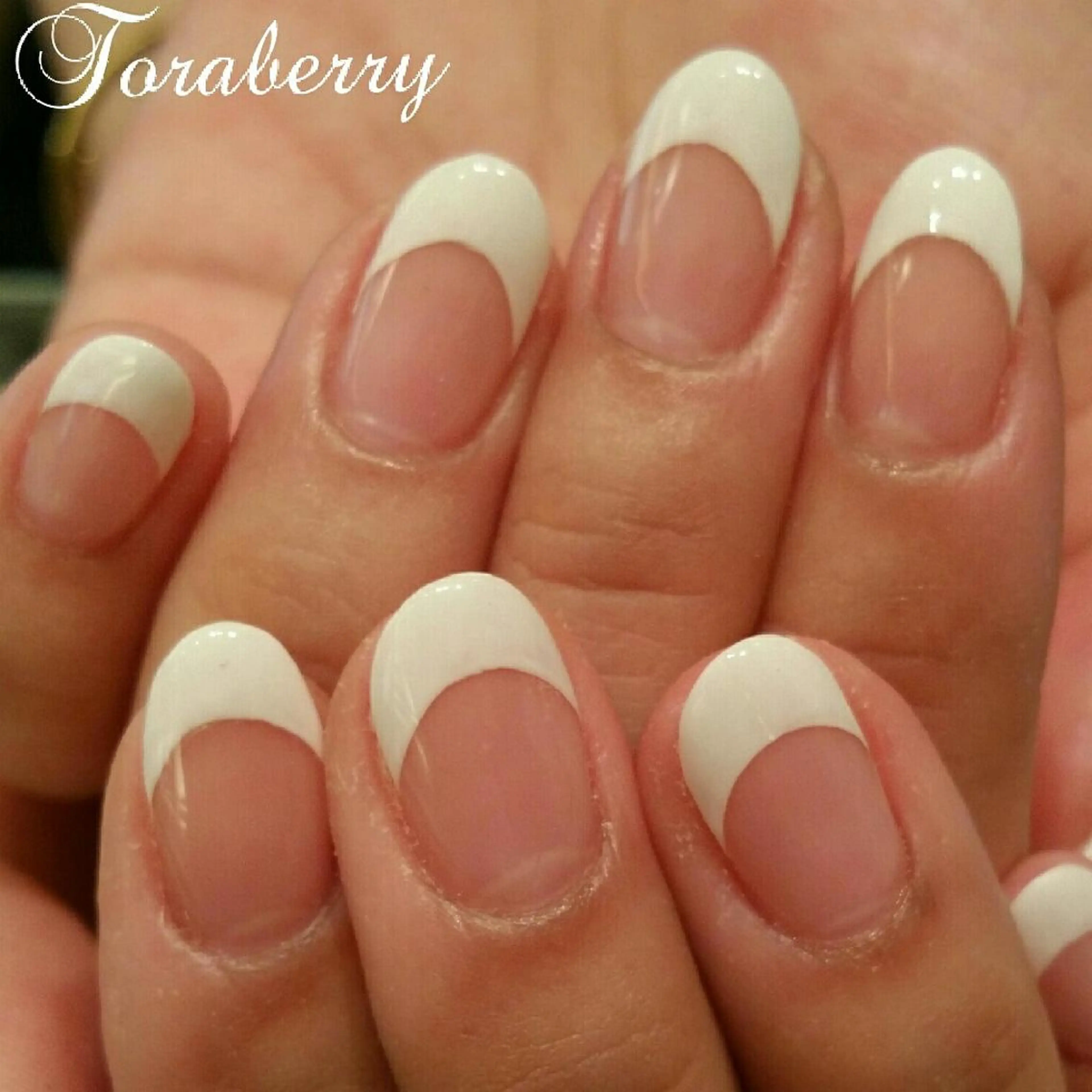 ネイル フレンチネイル ネイリスト なつみのネイルデザイン