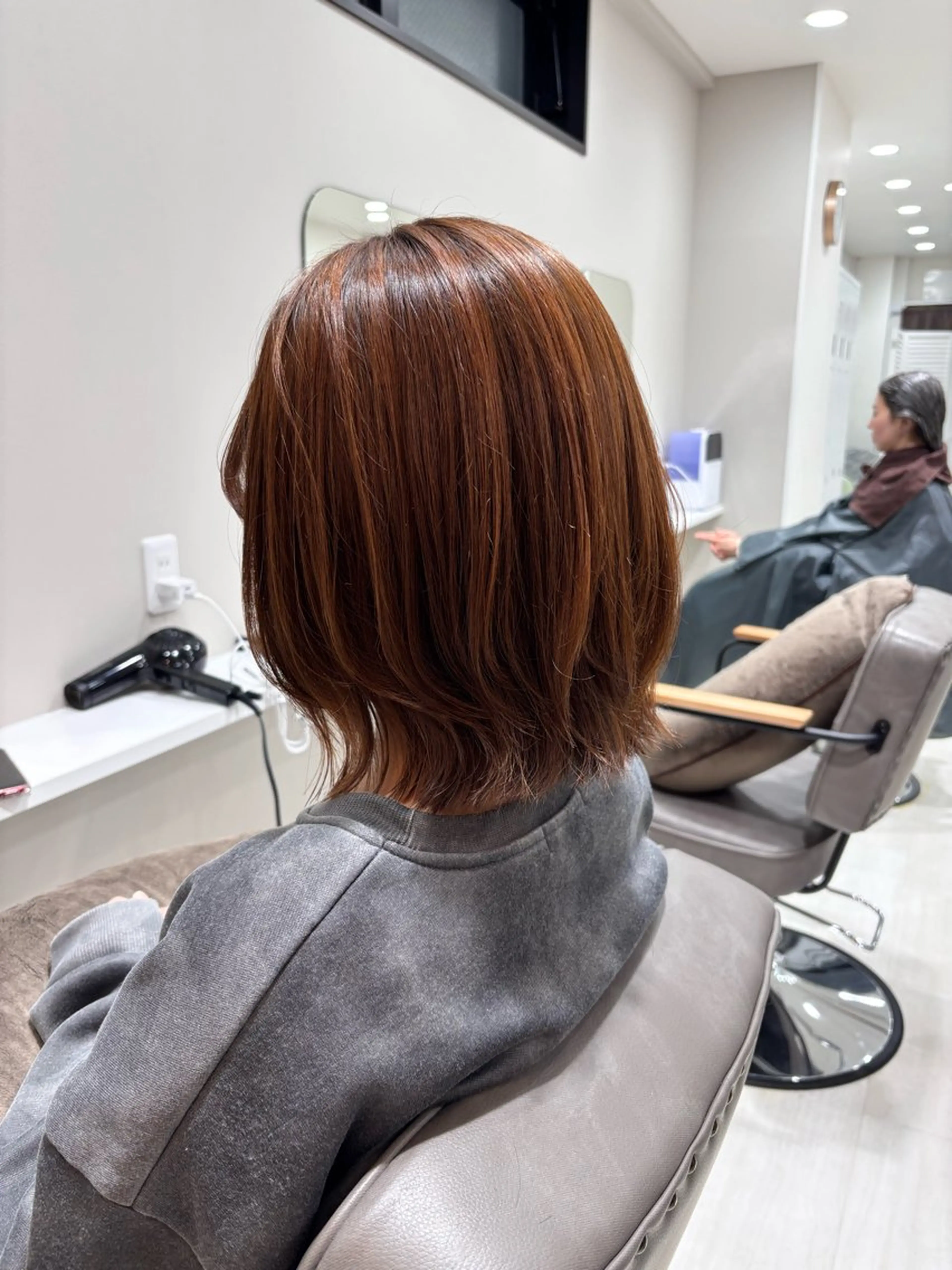 ミディアム くびれヘア レイヤーカット カット ひかるん 🫧 ͛.*のヘアスタイル