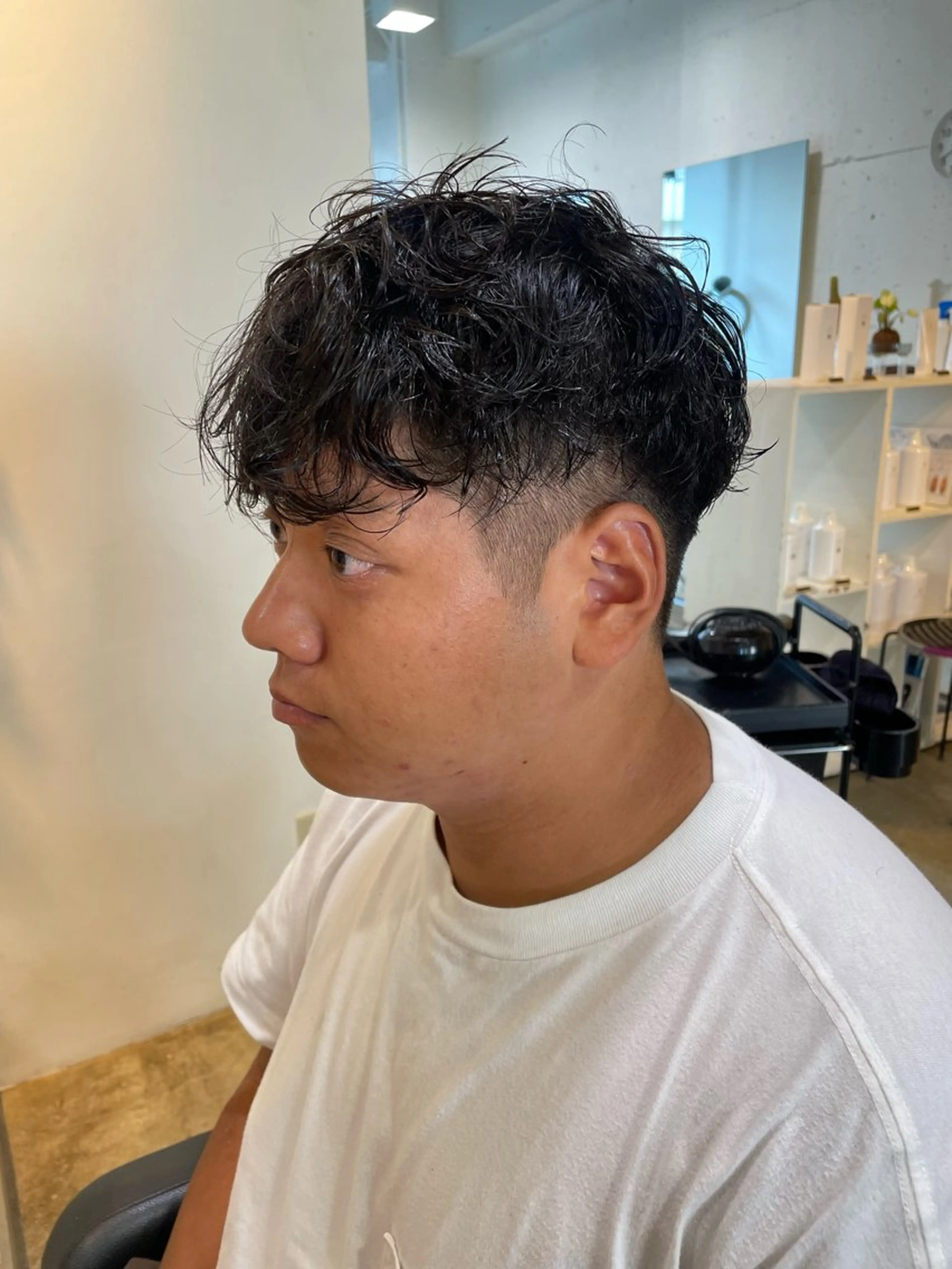 パーマ メンズ RIN／韓国ヘア レイヤーカットのヘアスタイル
