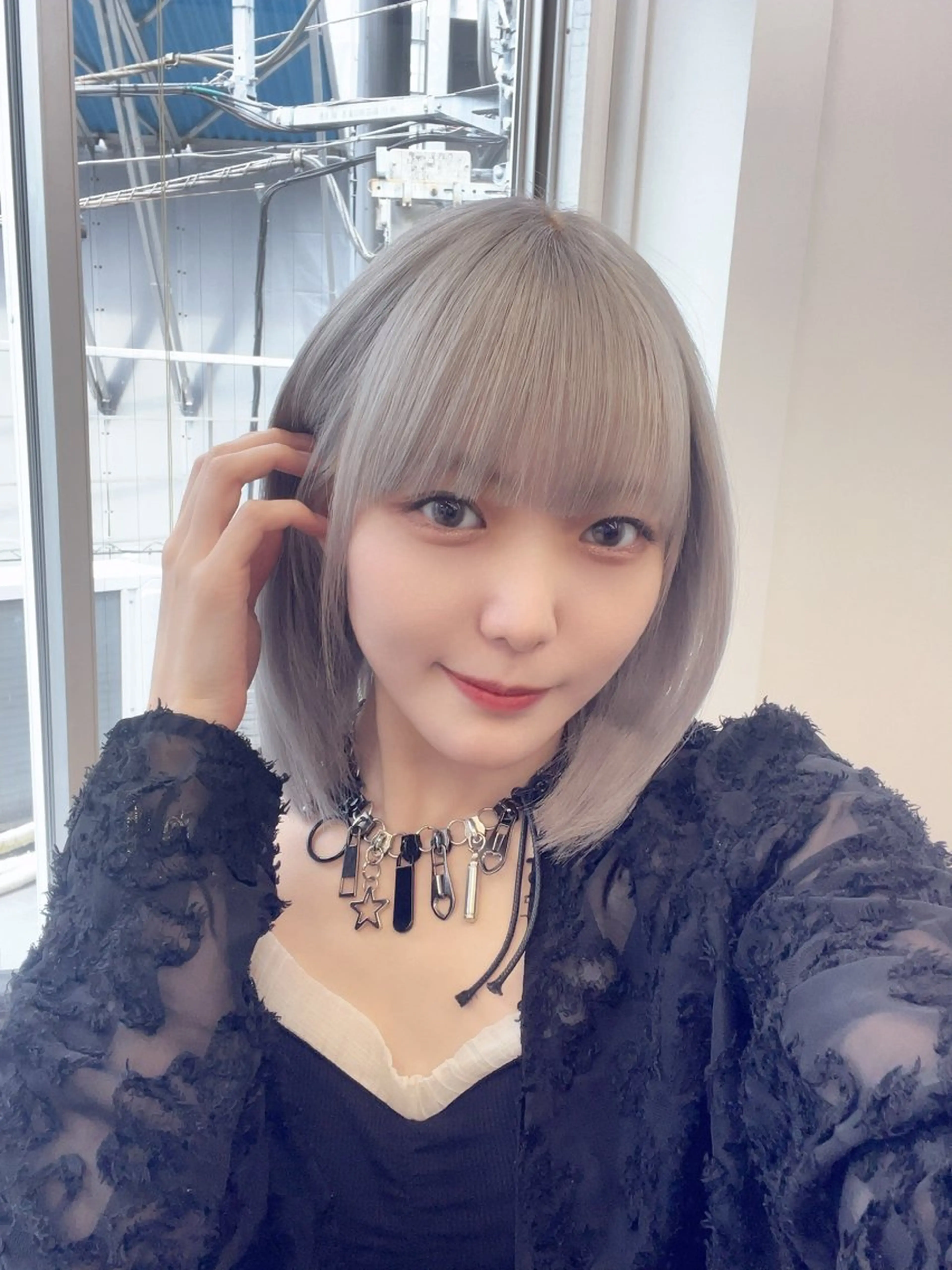 ミディアム カラー 韓国風ヘア 似合わせカット 小顔カット カット ヘアカラー トリートメント 透明感×髪質改善🧸 韓国ヘア　武田涼のヘアスタイル
