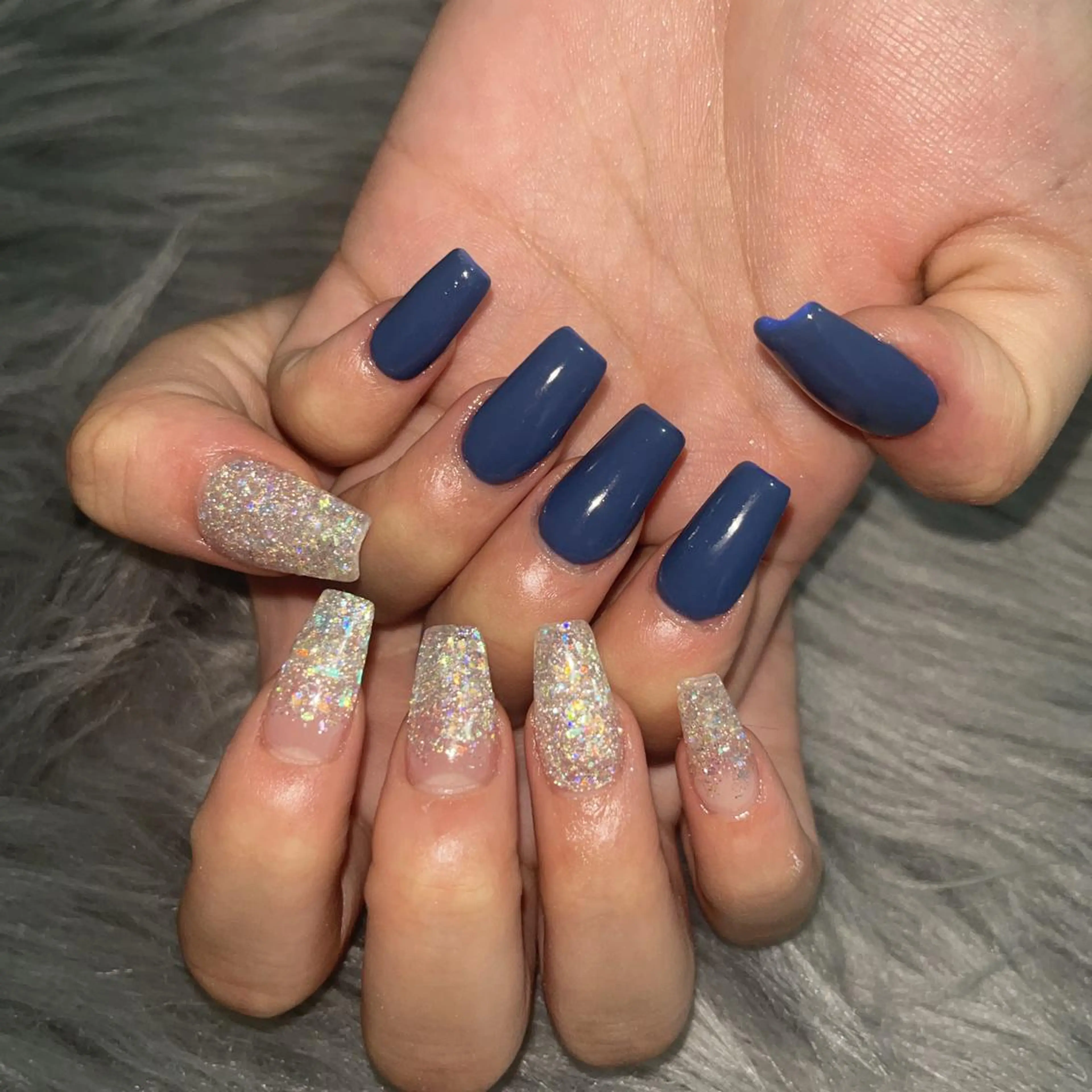 ショート ネイル ジェルネイル ネイビー ハンドネイル yukina nailのネイルデザイン