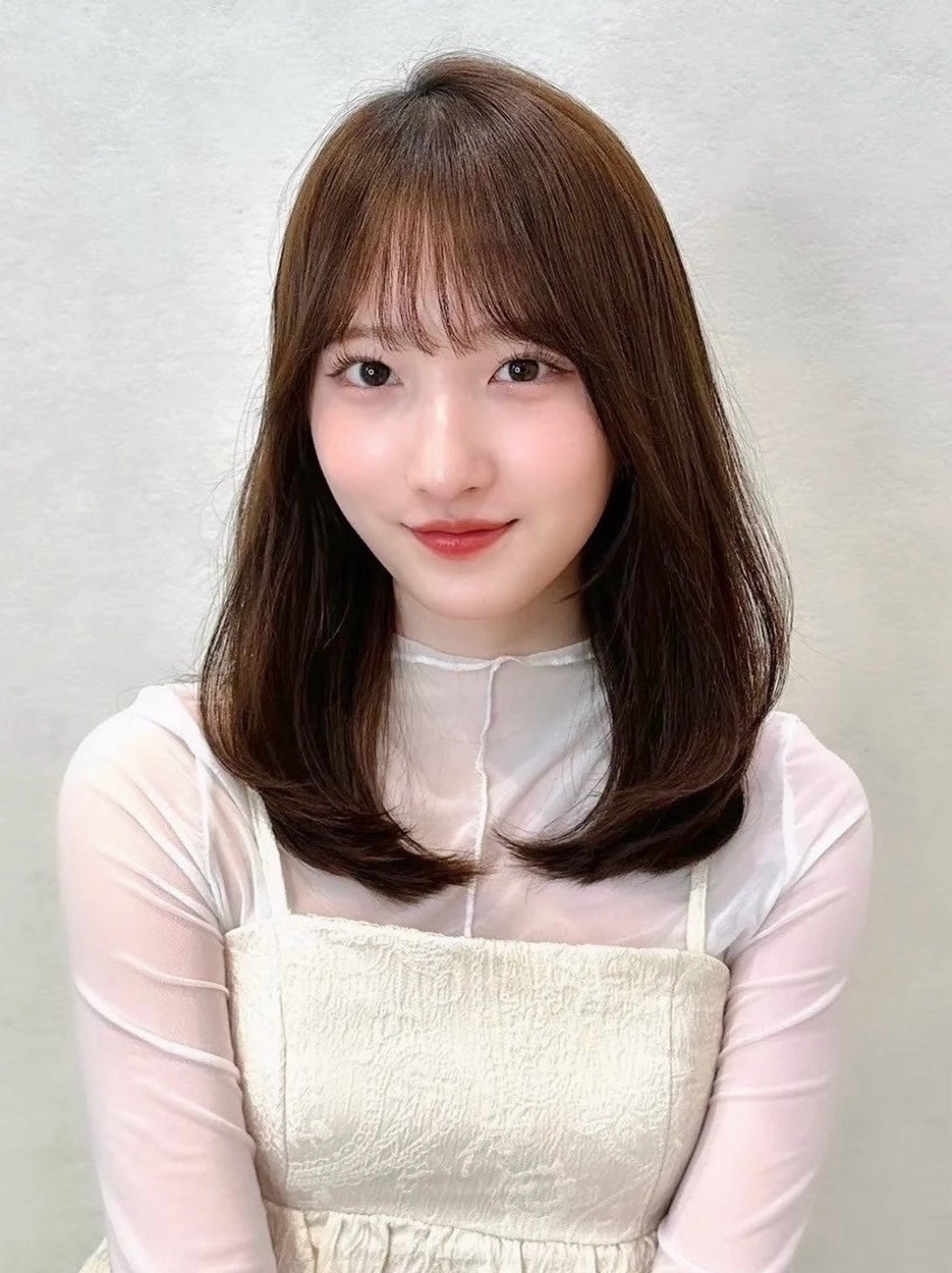 ミディアム カラー パーマ カット トリートメント 🫧小顔×似合わせ× 透明感カラー🫧のヘアスタイル