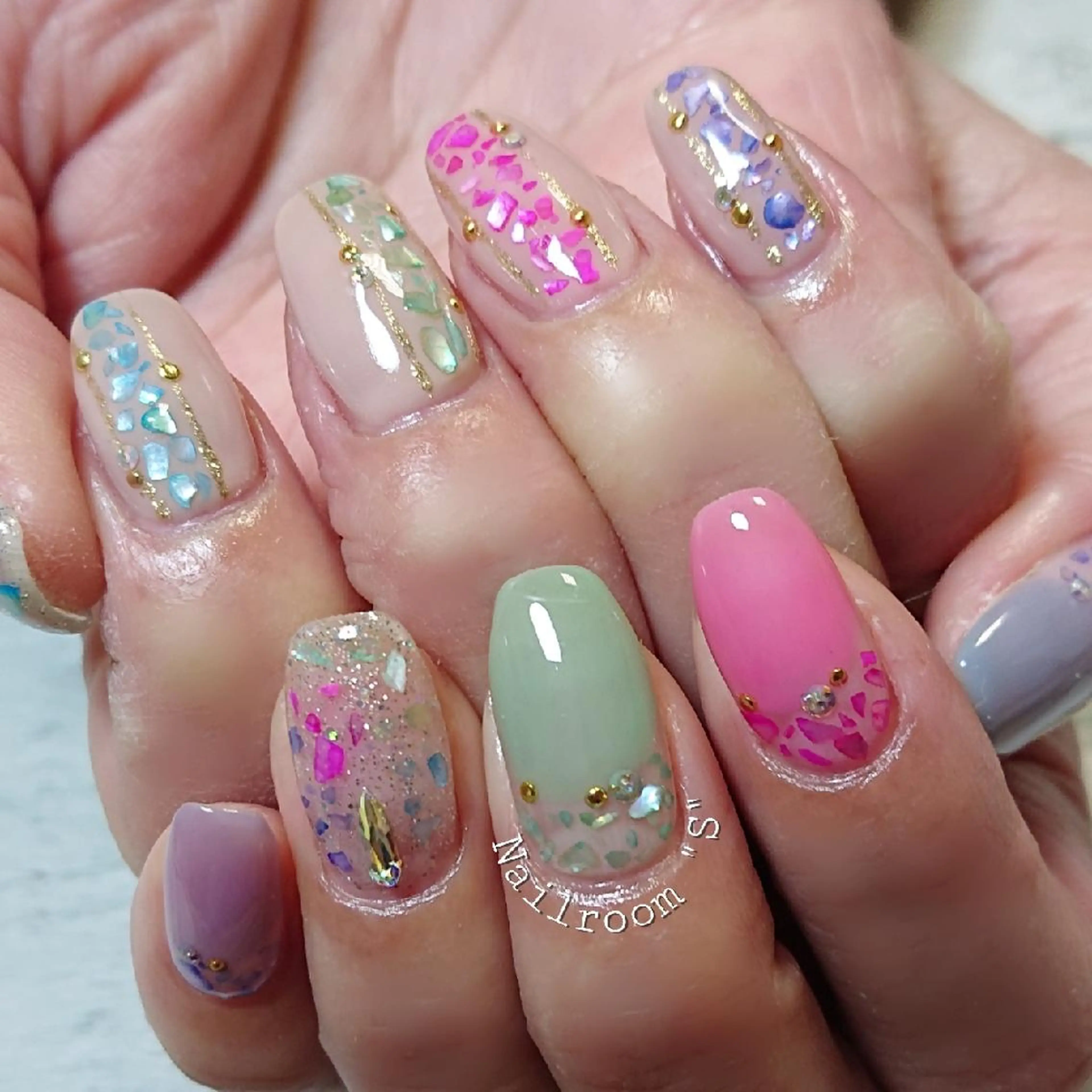 ネイル ハンドネイル ハンドケア Nail room  "S"  SAKAIのネイルデザイン