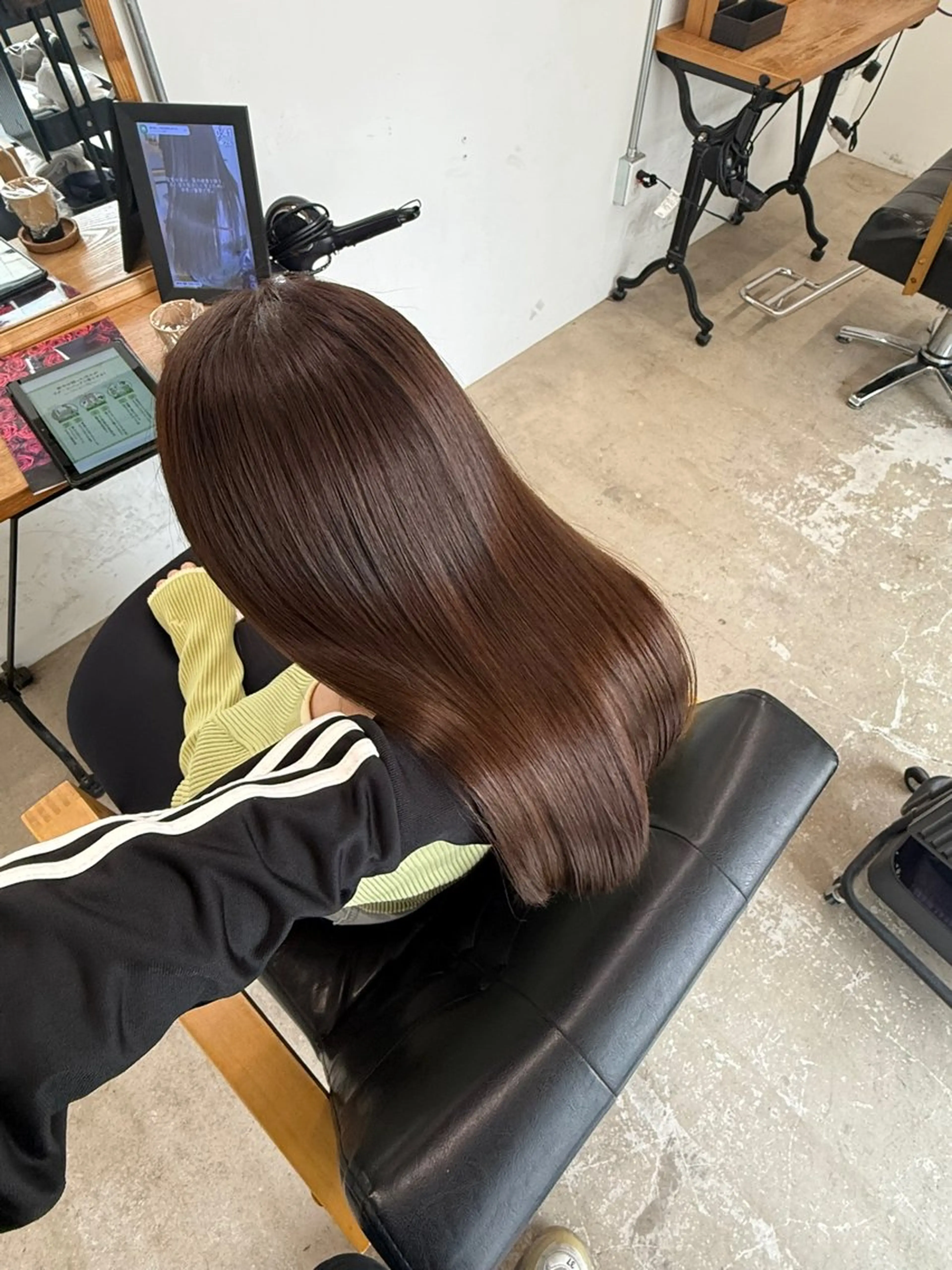 セミロング 髪質改善 カット ヘアカラー トリートメント ひろし/髪質改善/ 縮毛矯正/上品✨のヘアスタイル