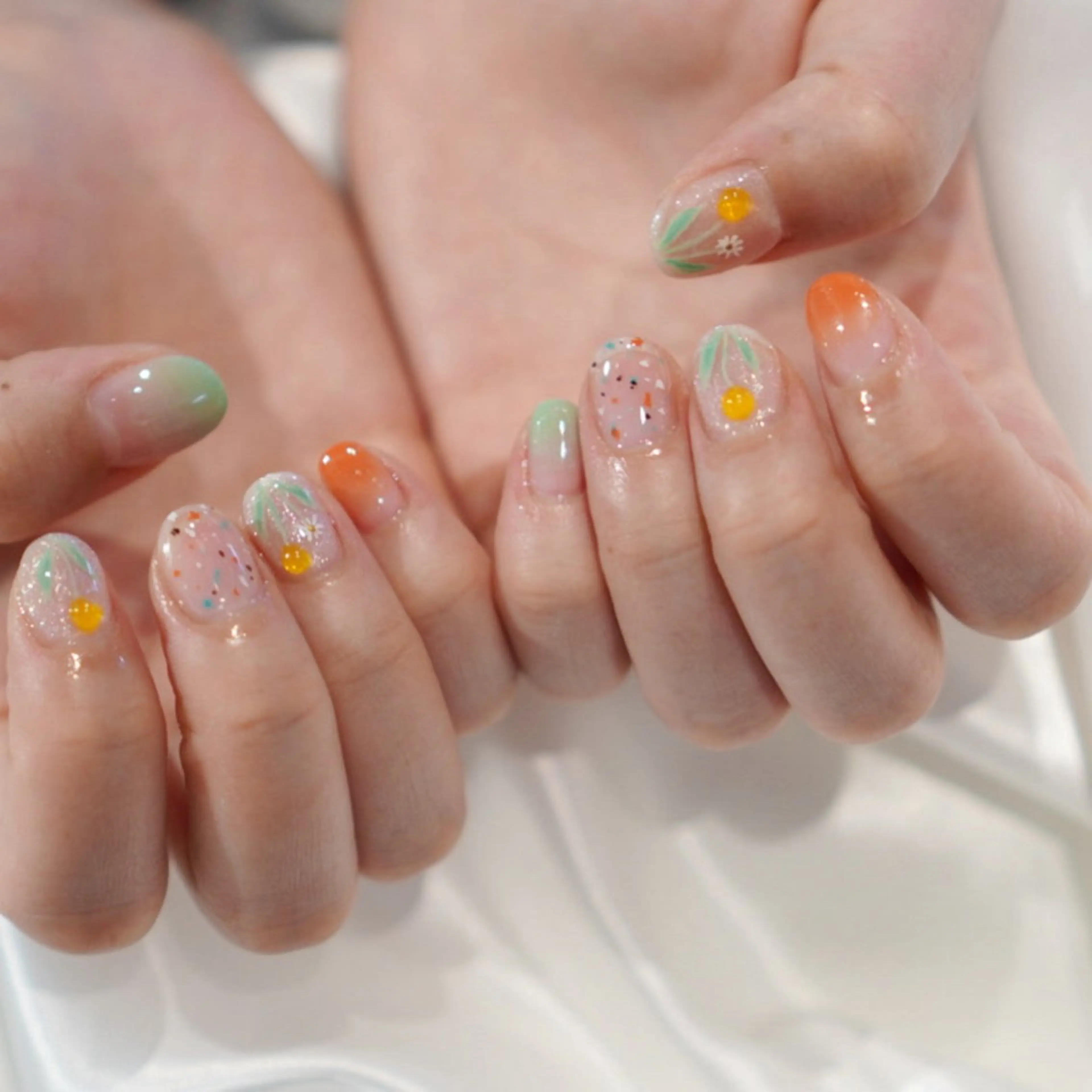 ネイル フラワーネイル ハンドネイル mochi.所属・mochi. nail🌿のネイルデザイン