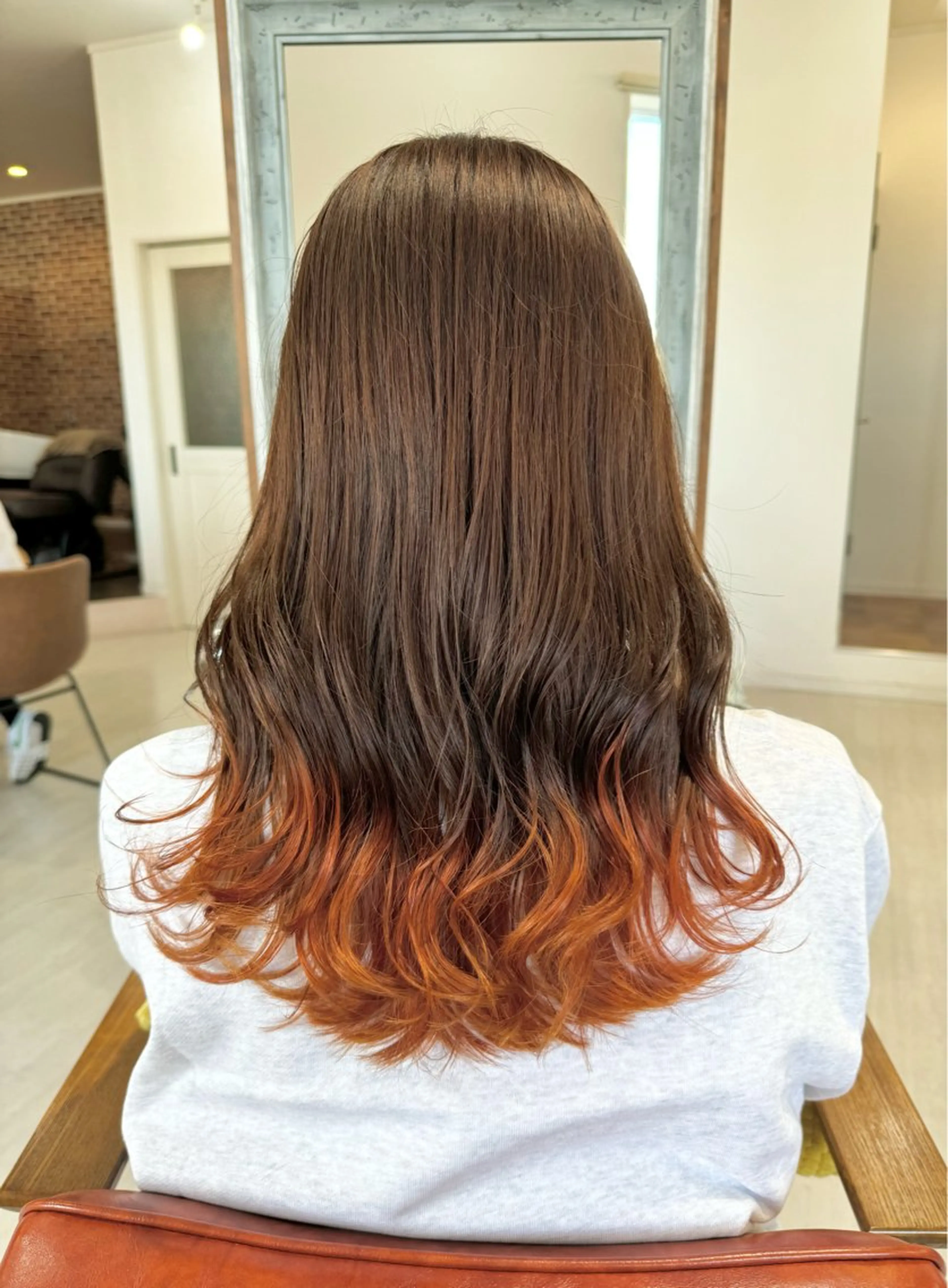 ロング カラー ブリーチ ケアブリーチ デザインカラー ダブルカラー イヤリングカラー Salon de Qualia(サロンドクオリア)所属・Salon de Qualia杉下　涼のヘアスタイル