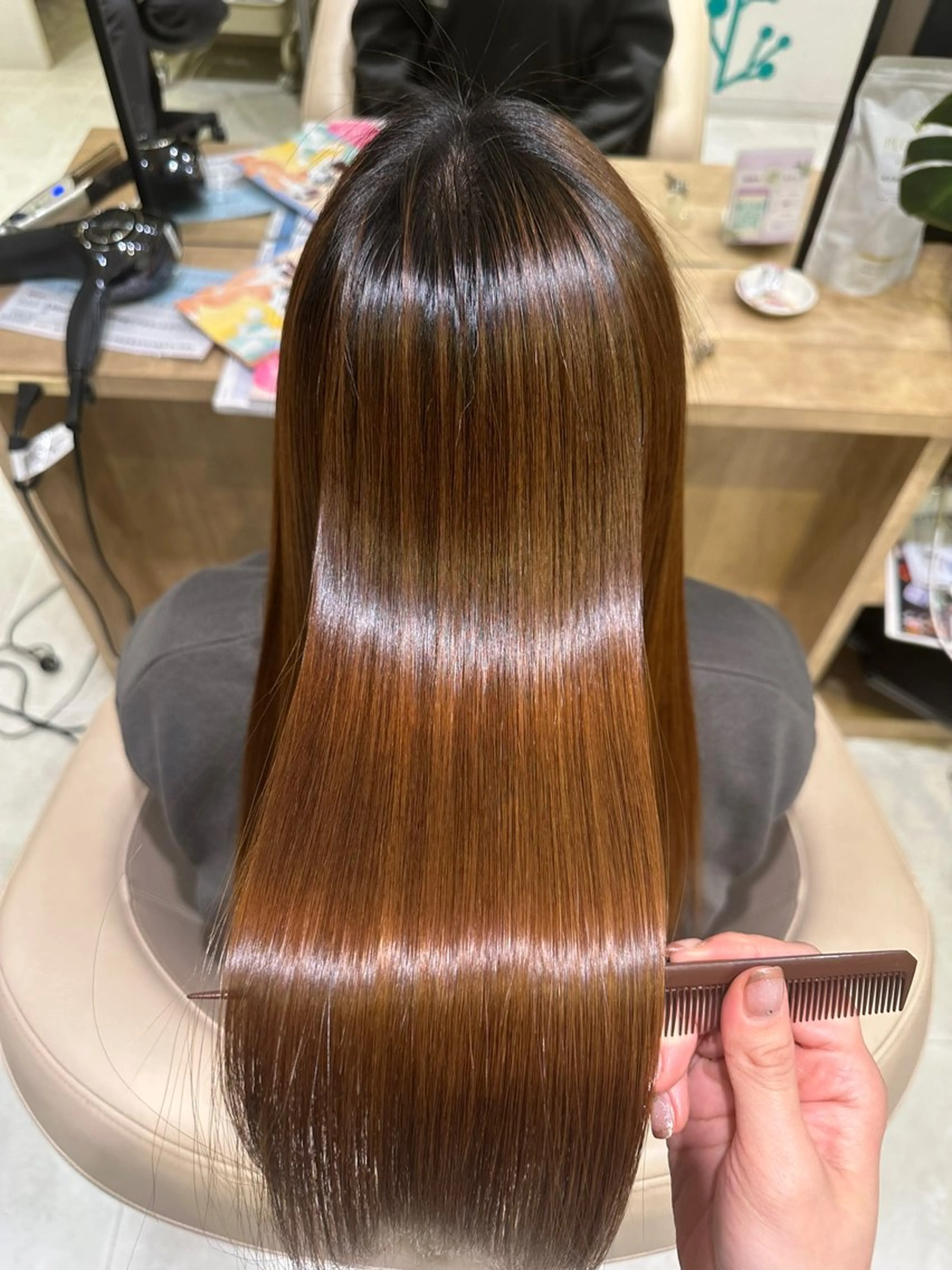 【髪にドラマを。】髪質改善ストレートの写真