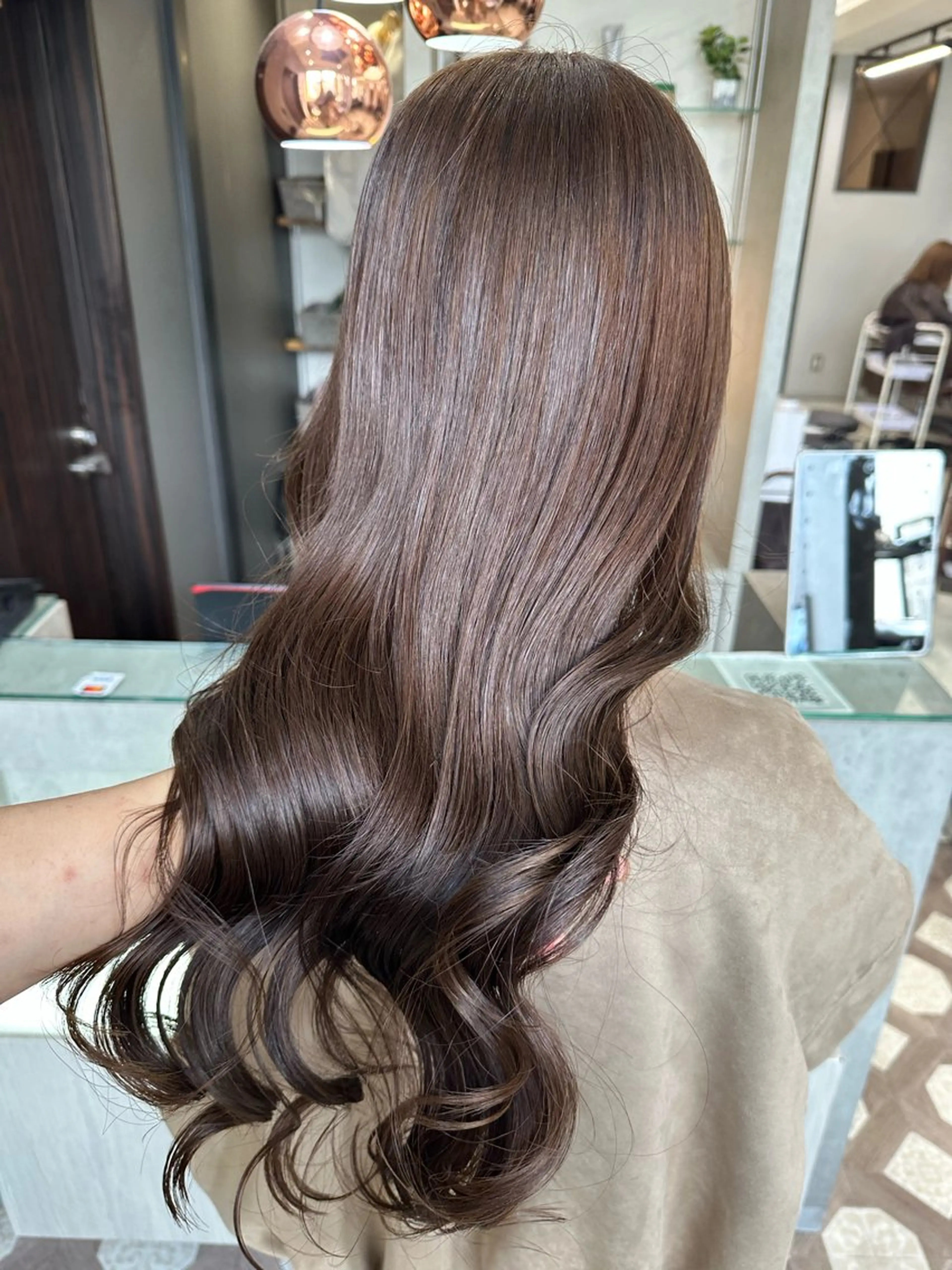 ロング カラー カット ヘアカラー トリートメント AYAKASA 暖色カラー/レイヤーのヘアスタイル