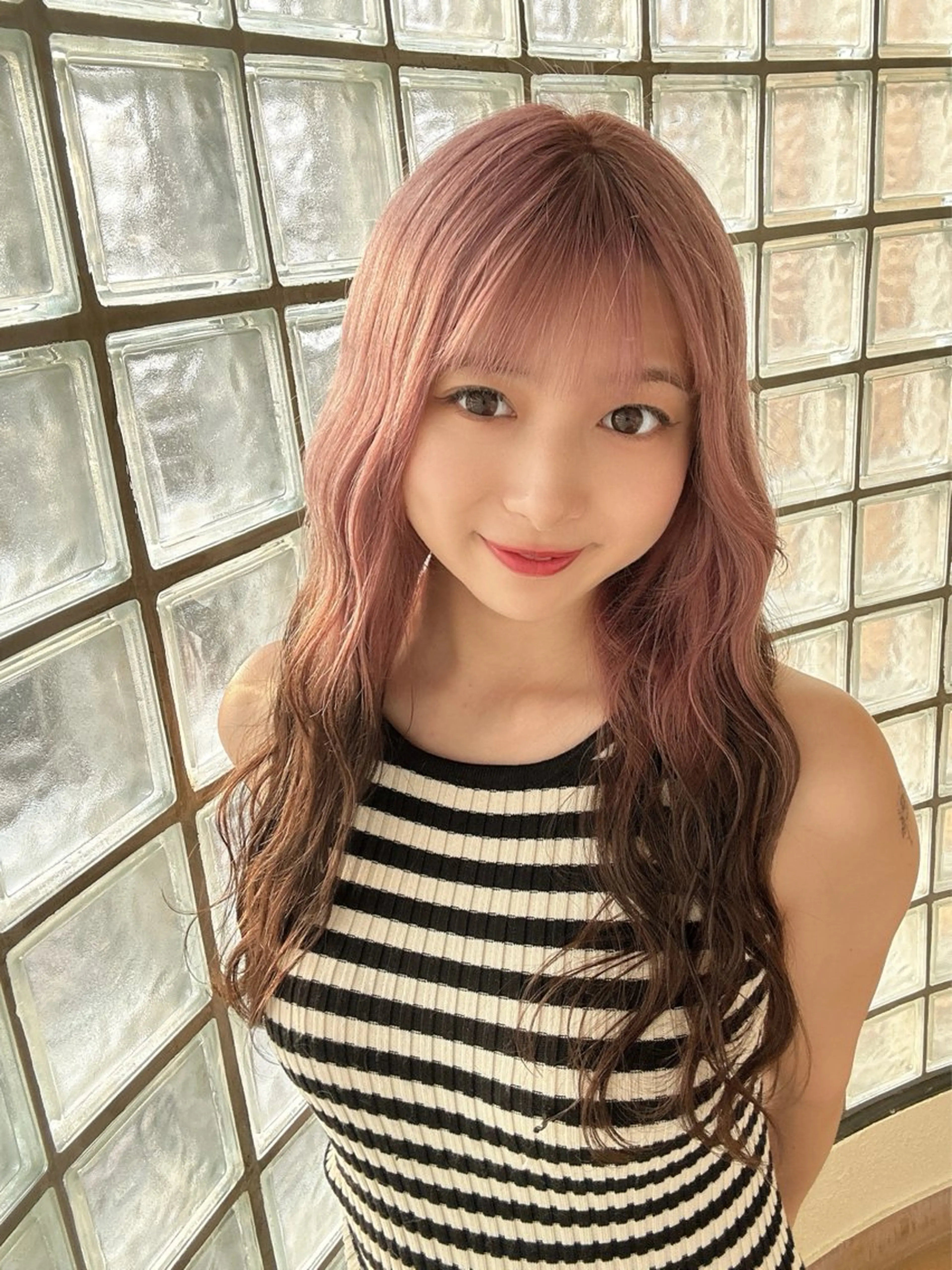 カラー カット ヘアカラー トリートメント ヒラ マツのヘアスタイル