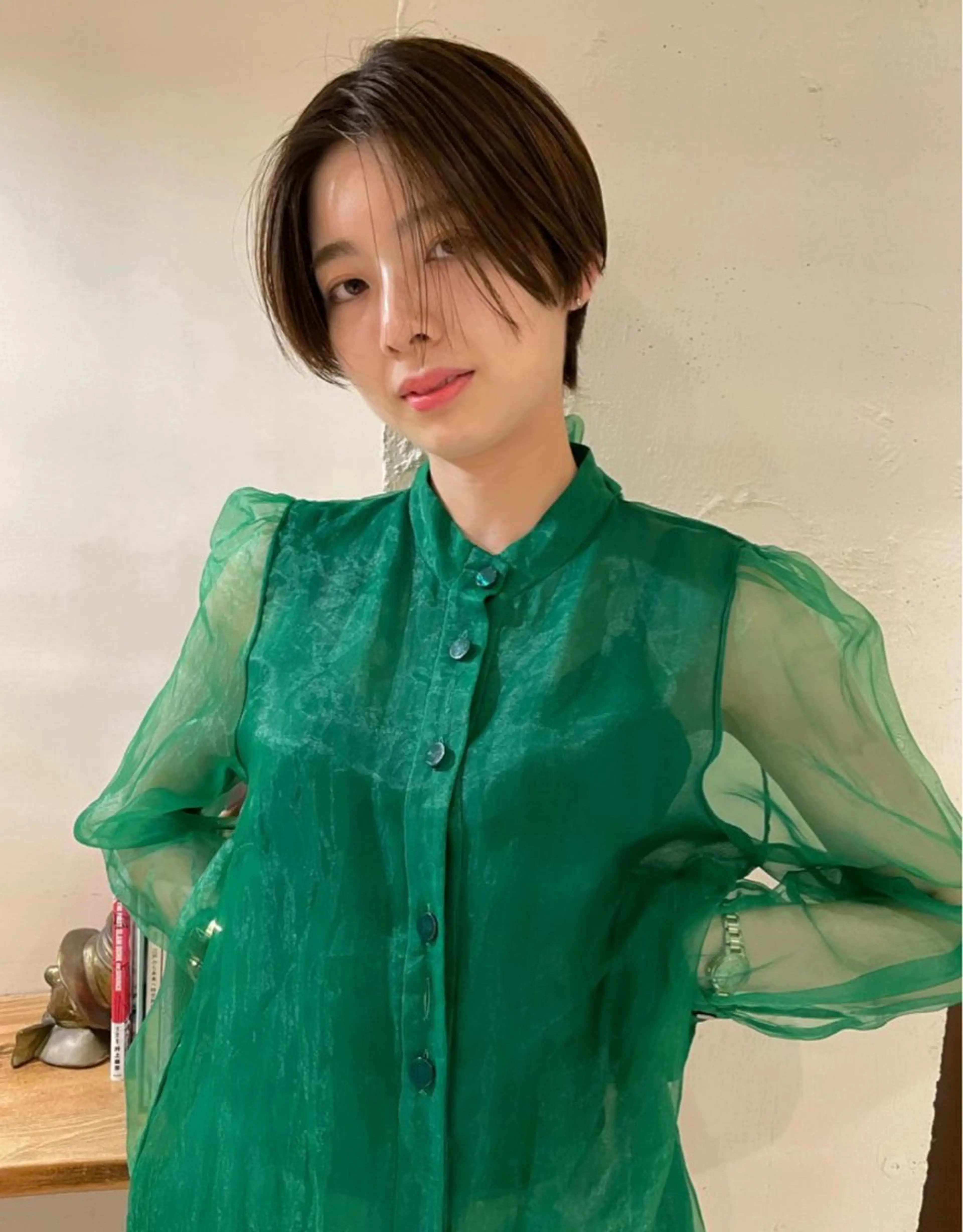 ショート カラー ハンサムショート 似合わせカット ショートヘア カット ヘアカラー ファッションに 溶け込むstyleのヘアスタイル