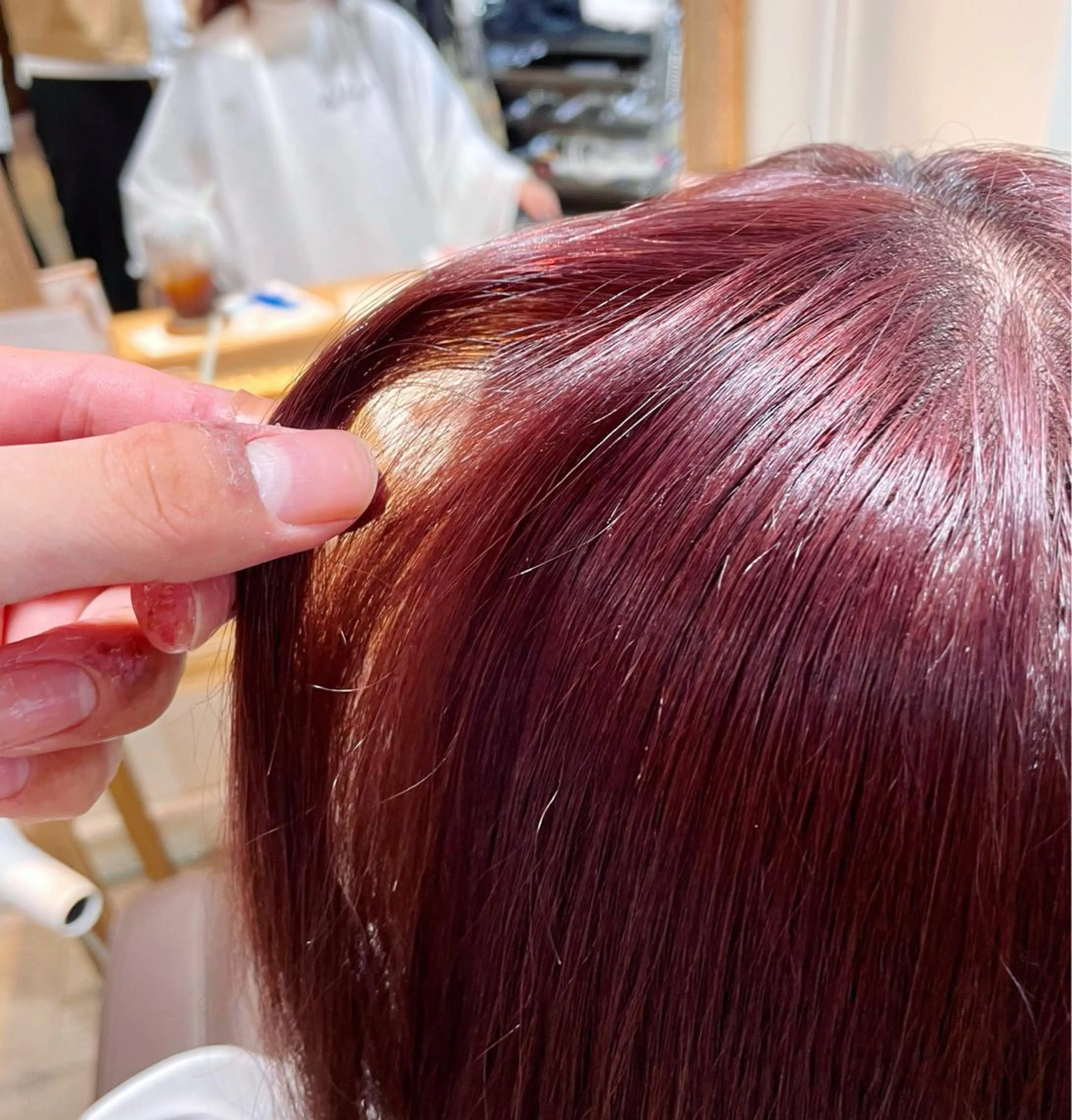 ロング パープルカラー 細山田 りゅうせいのヘアスタイル