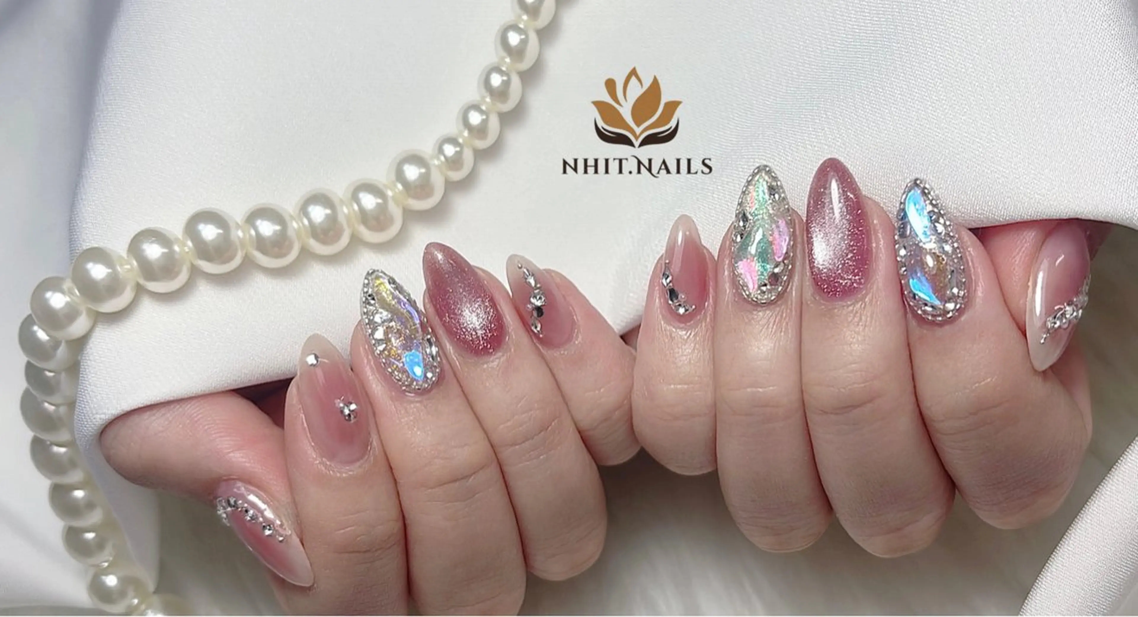 ネイル ニットネイル所属・Nhit Nailsのネイルデザイン