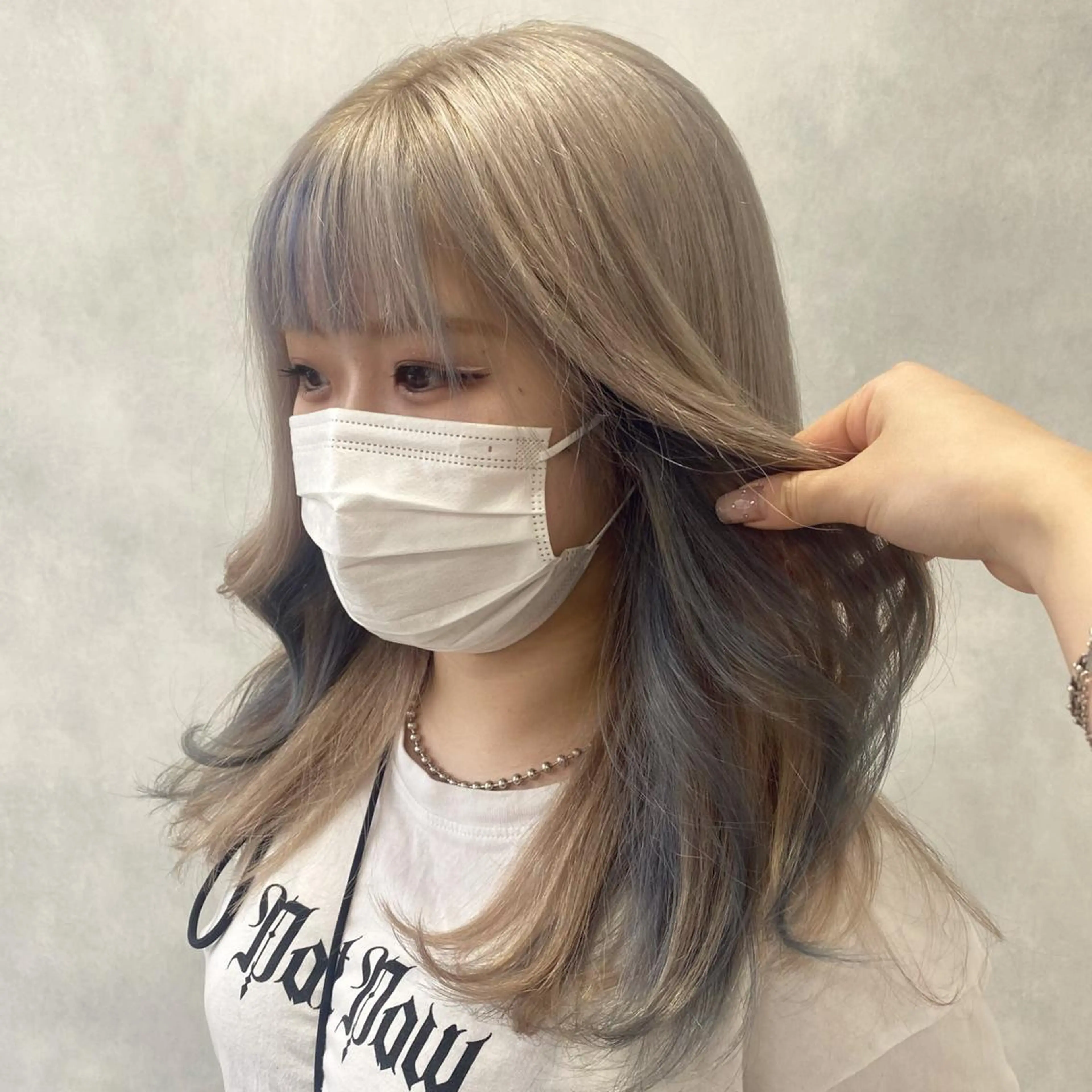 カラー ベージュカラー ブリーチ ブルーカラー ホワイトベージュ nameless所属・韓国・網紅 🦋HONOKA🦋のヘアスタイル