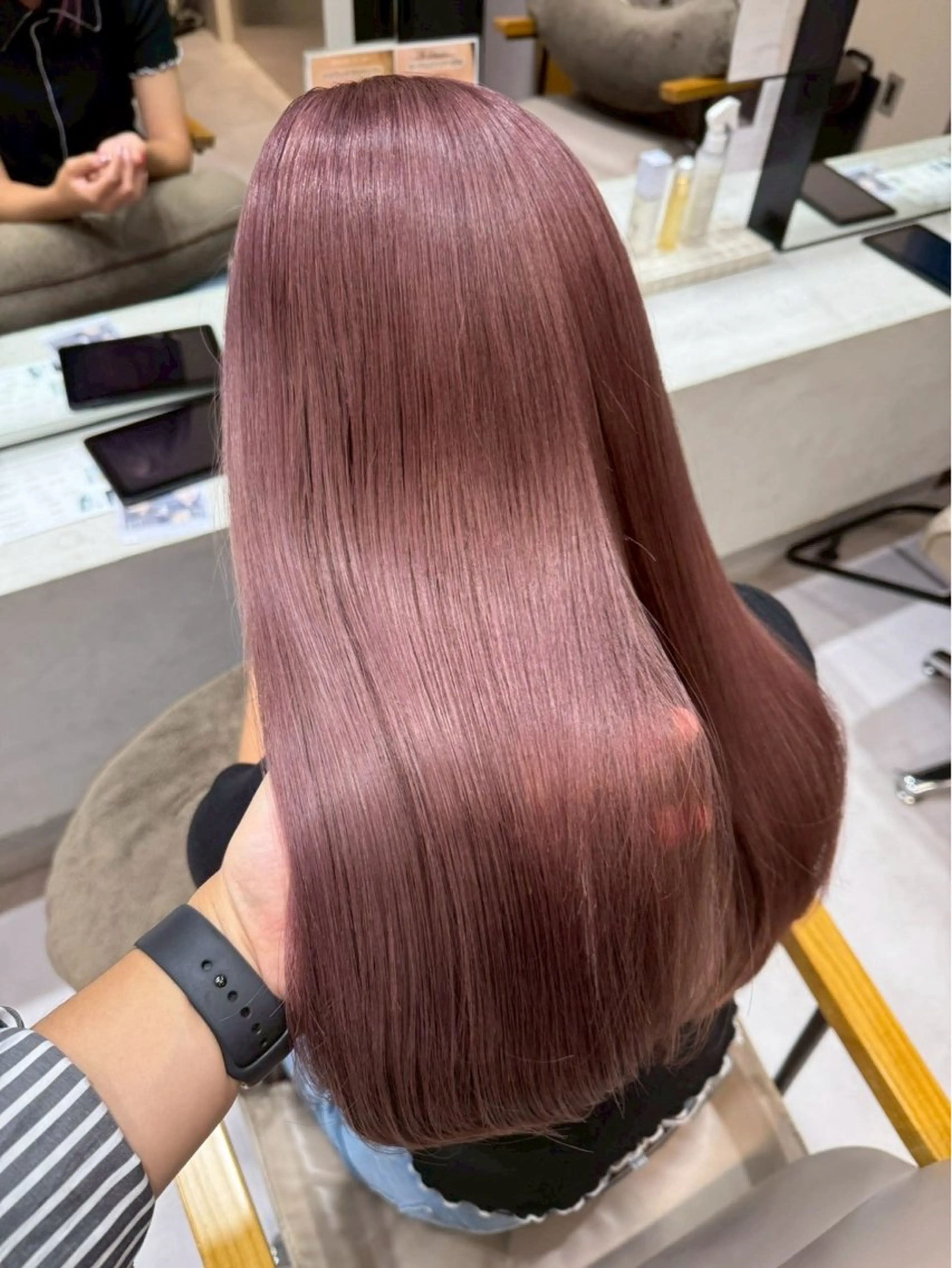 【ミニモ学割❗️】🎨ブリーチリタッチ➕カラー➕超音波アイロントリートメント💫の写真