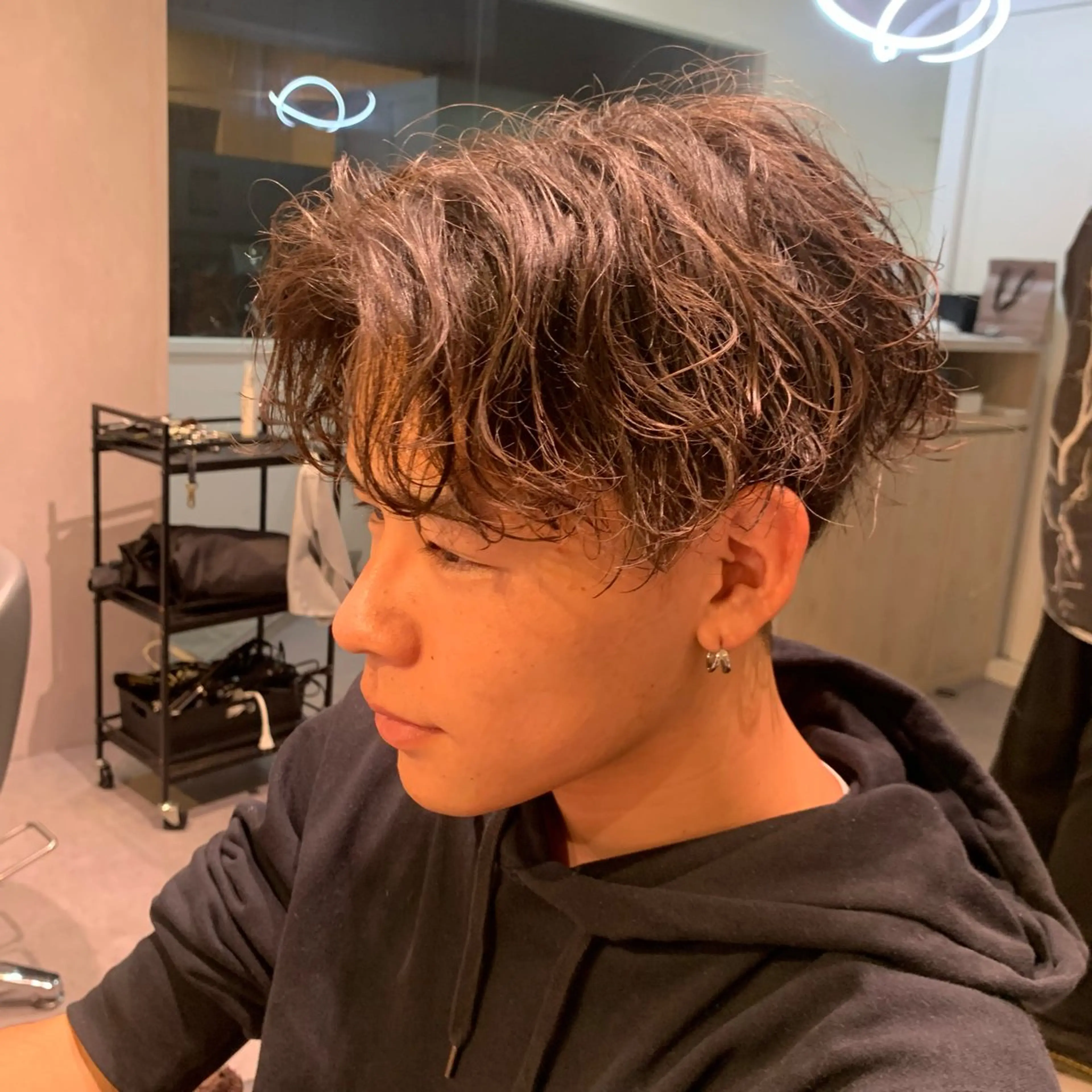 パーマ メンズ 濱口 健慎のヘアスタイル