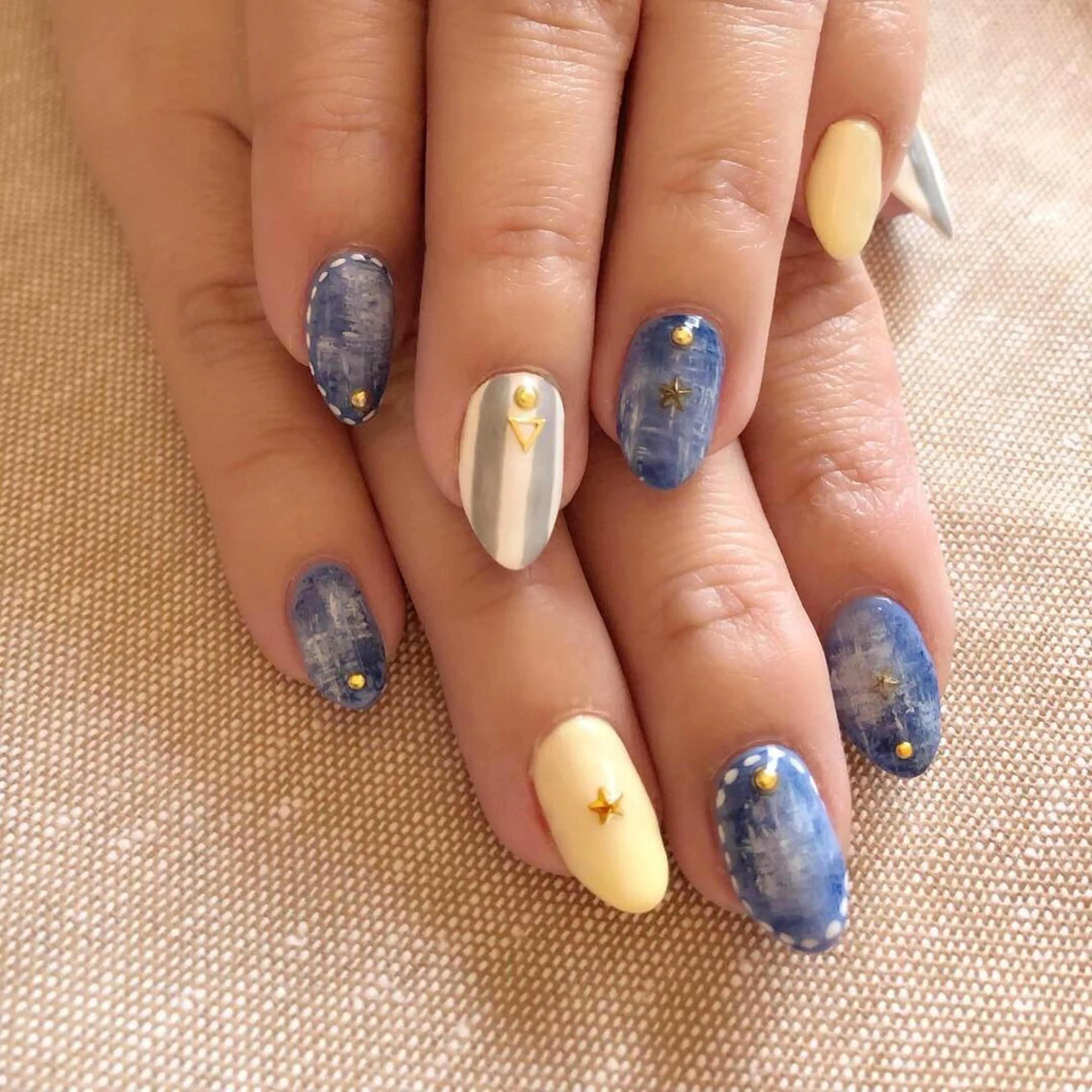 ネイル Luana nail (ルアナネイル)のネイルデザイン