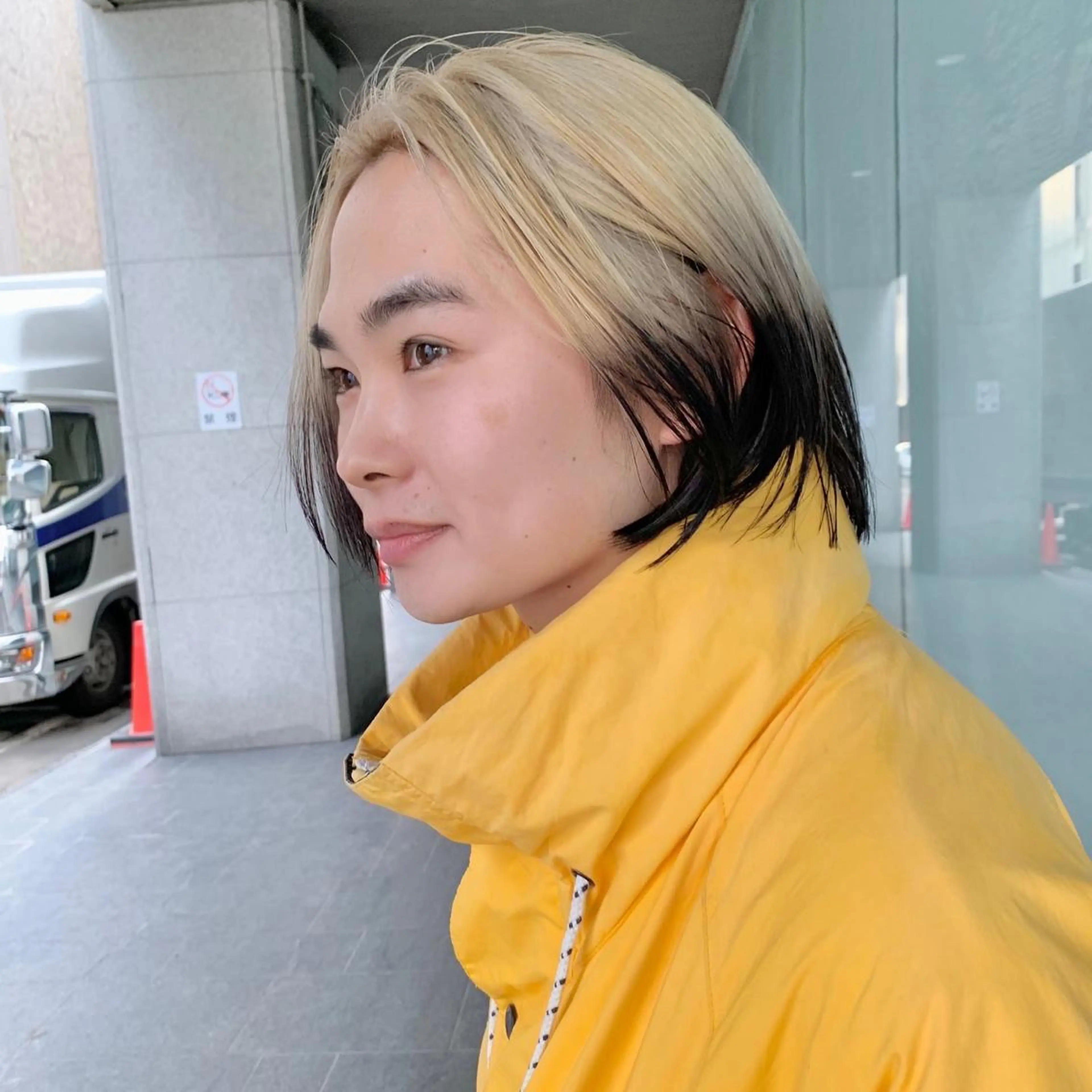 ショート カラー グラデーションカラー tension 【テンション】のヘアスタイル