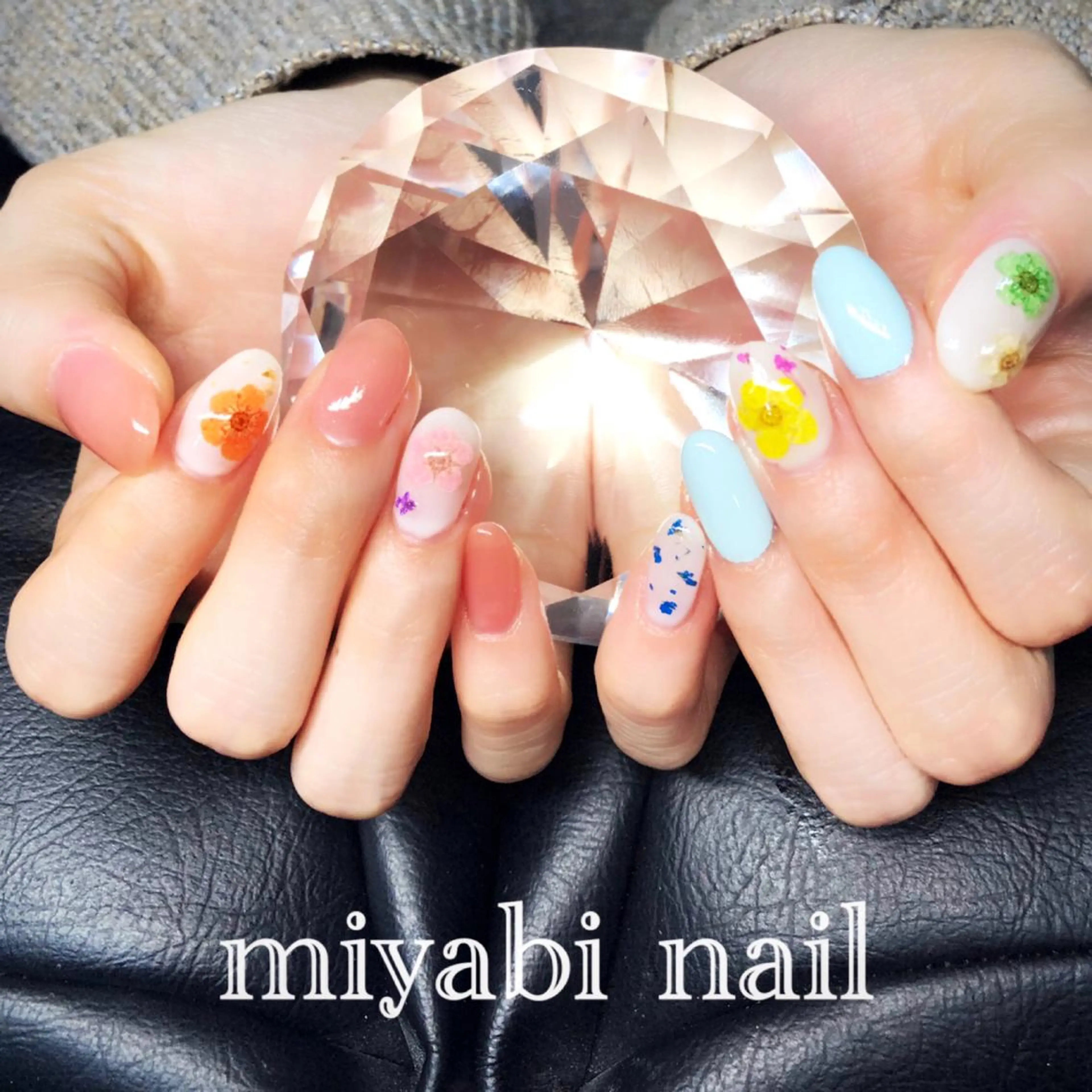 ネイル アートネイル フラワーネイル ジェルネイル 春ネイル ハンドネイル miyabi nail 桂川駅近くのネイルデザイン